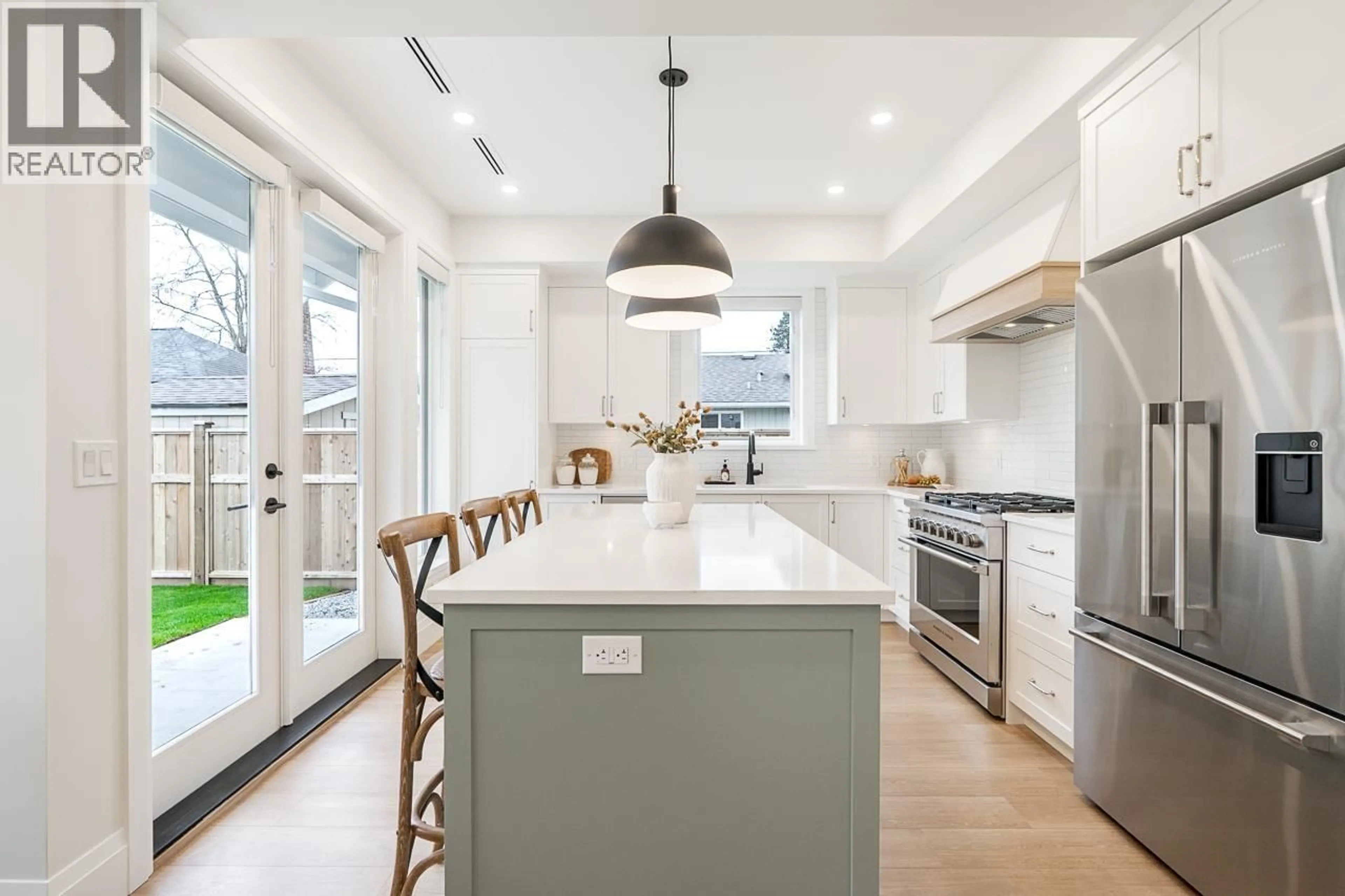Open concept kitchen, unknown for 5413 CRESCENT DRIVE, Delta British Columbia V4K2E3