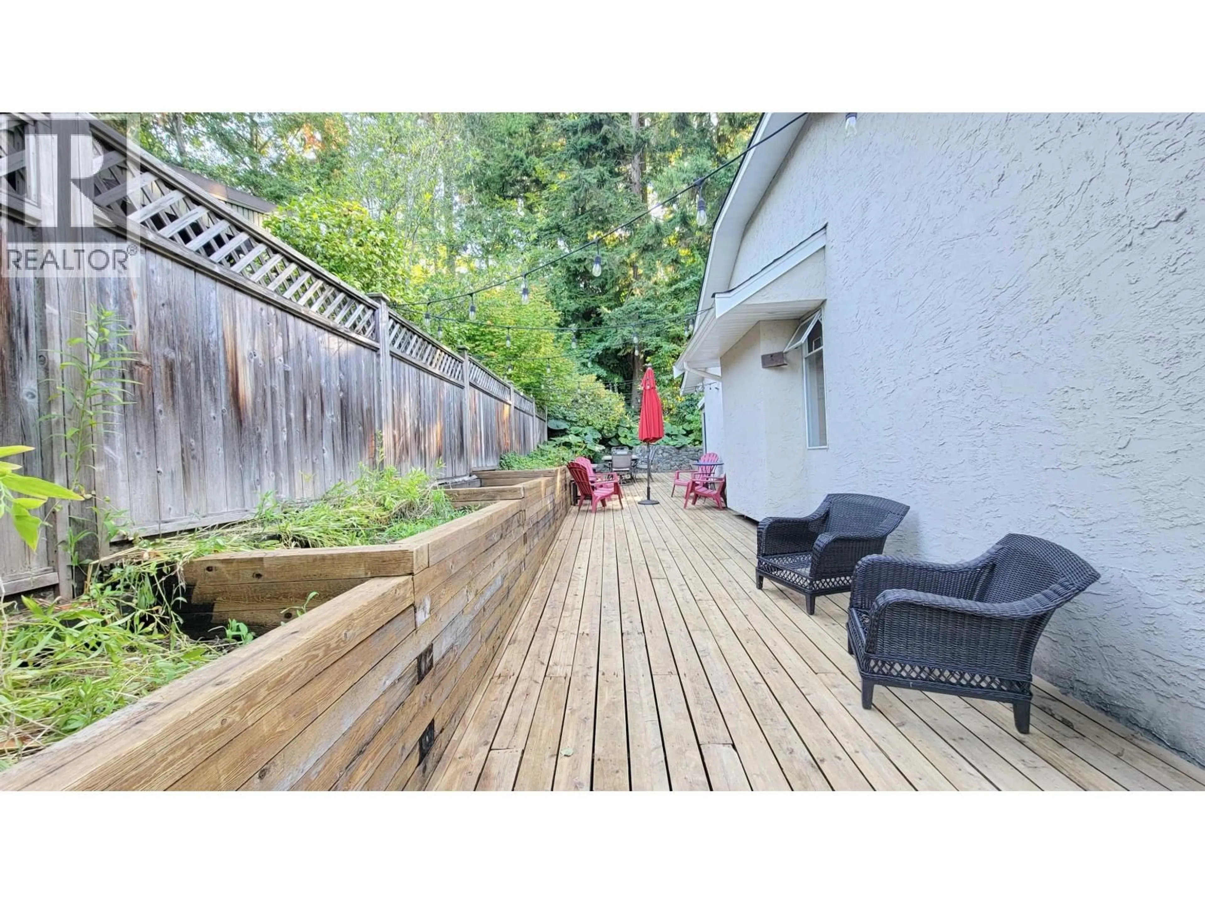 Patio, street for 3595 WELLINGTON CRESCENT, North Vancouver British Columbia V7R3B3