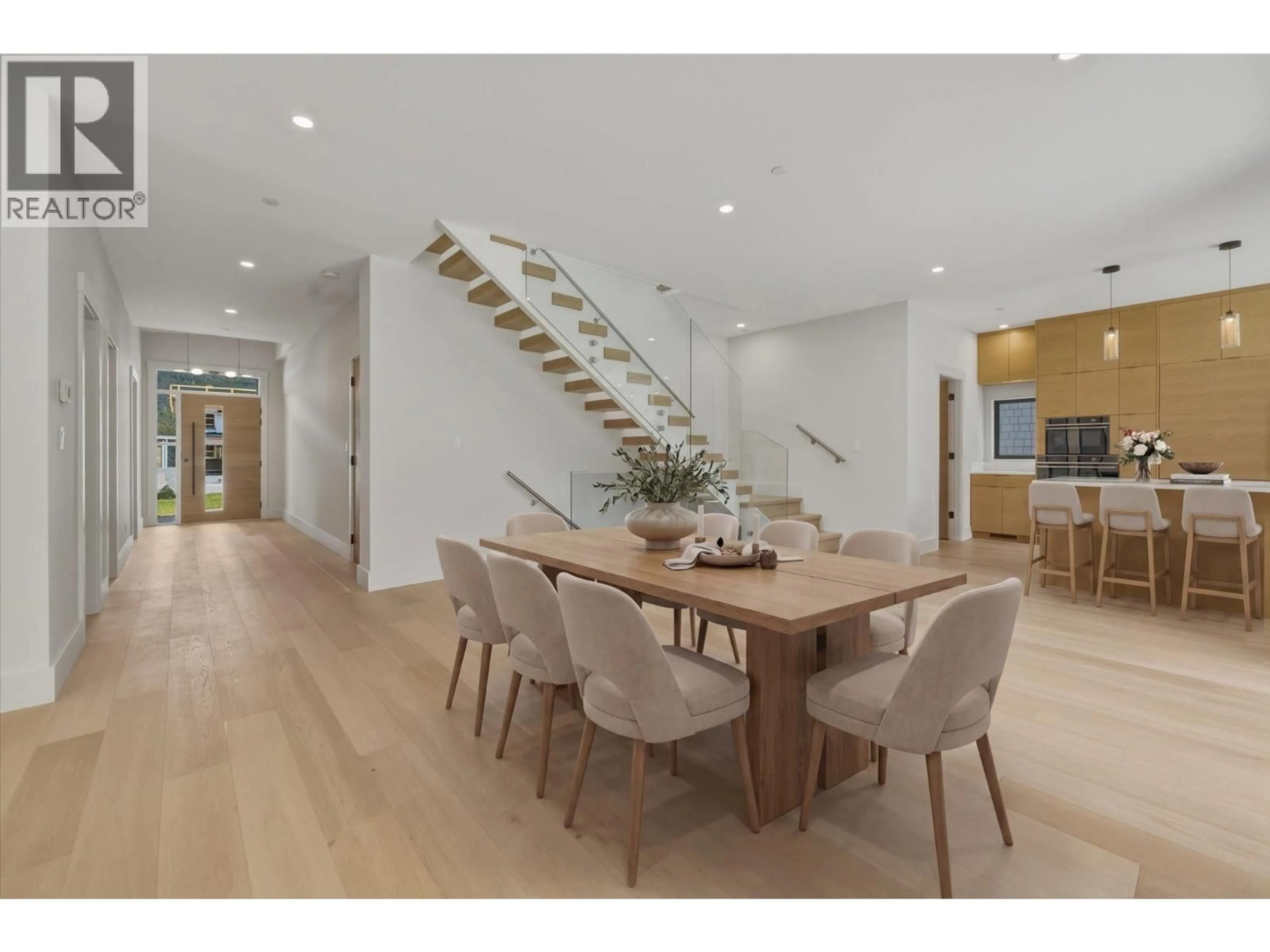 Dining room, wood/laminate floor for 1710 RIVER RUN PLACE, Whistler British Columbia V8E1P4