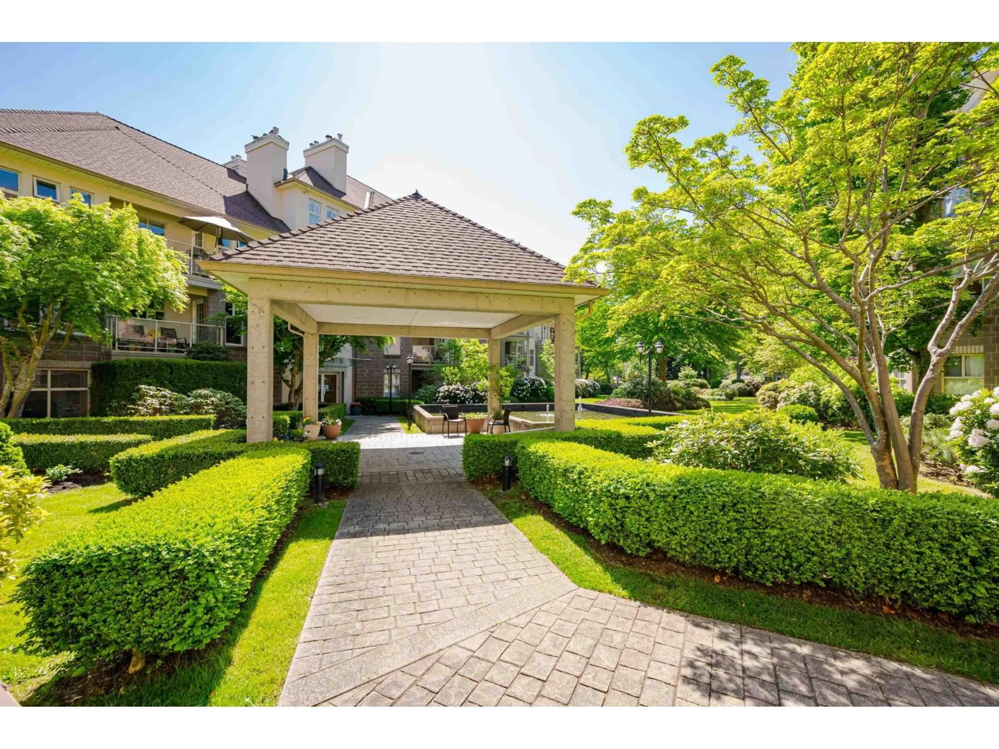 Unknown for 312 - 15350 19A AVENUE, Surrey British Columbia V4A9W1