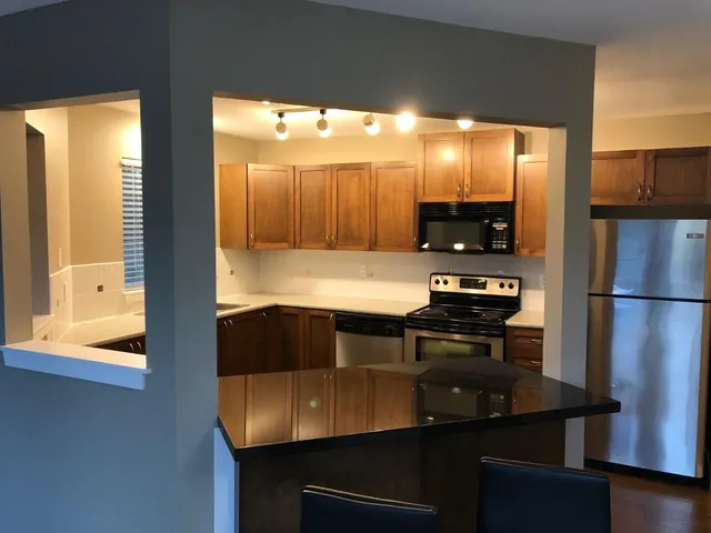 204 - 32725 GEORGE FERGUSON WAY, Abbotsford 4
