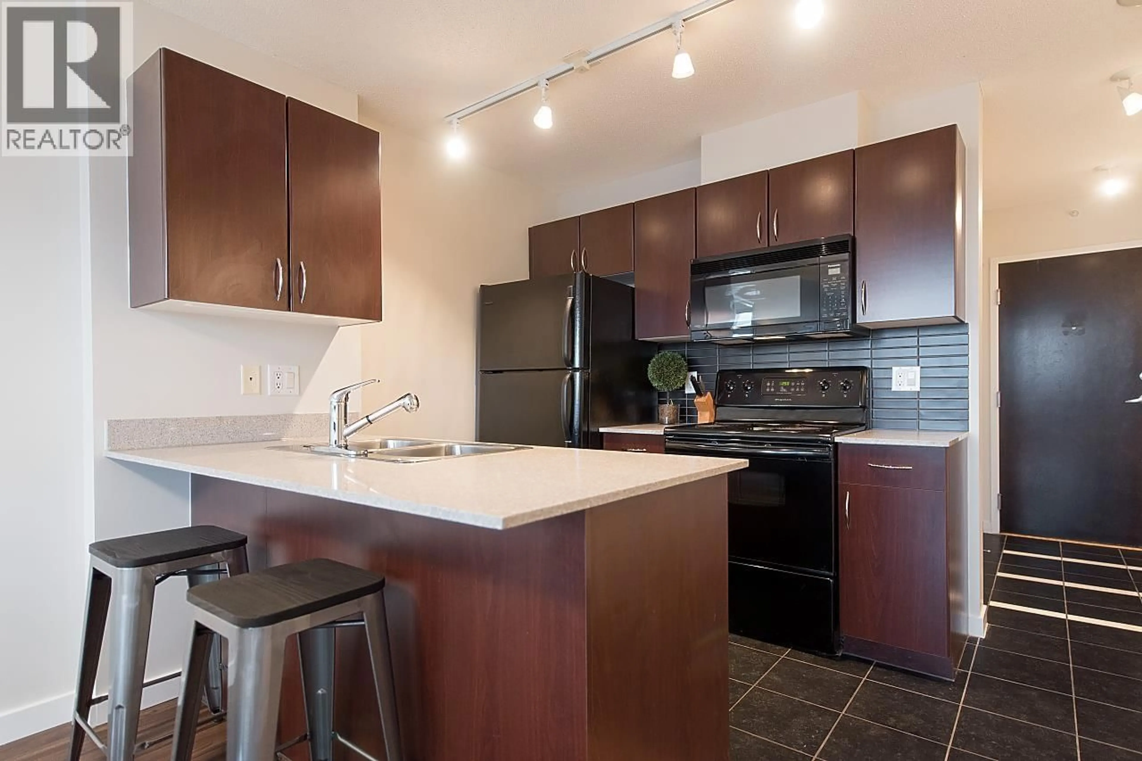 Standard kitchen, unknown for 2123 - 938 SMITHE STREET, Vancouver British Columbia V6Z3H8