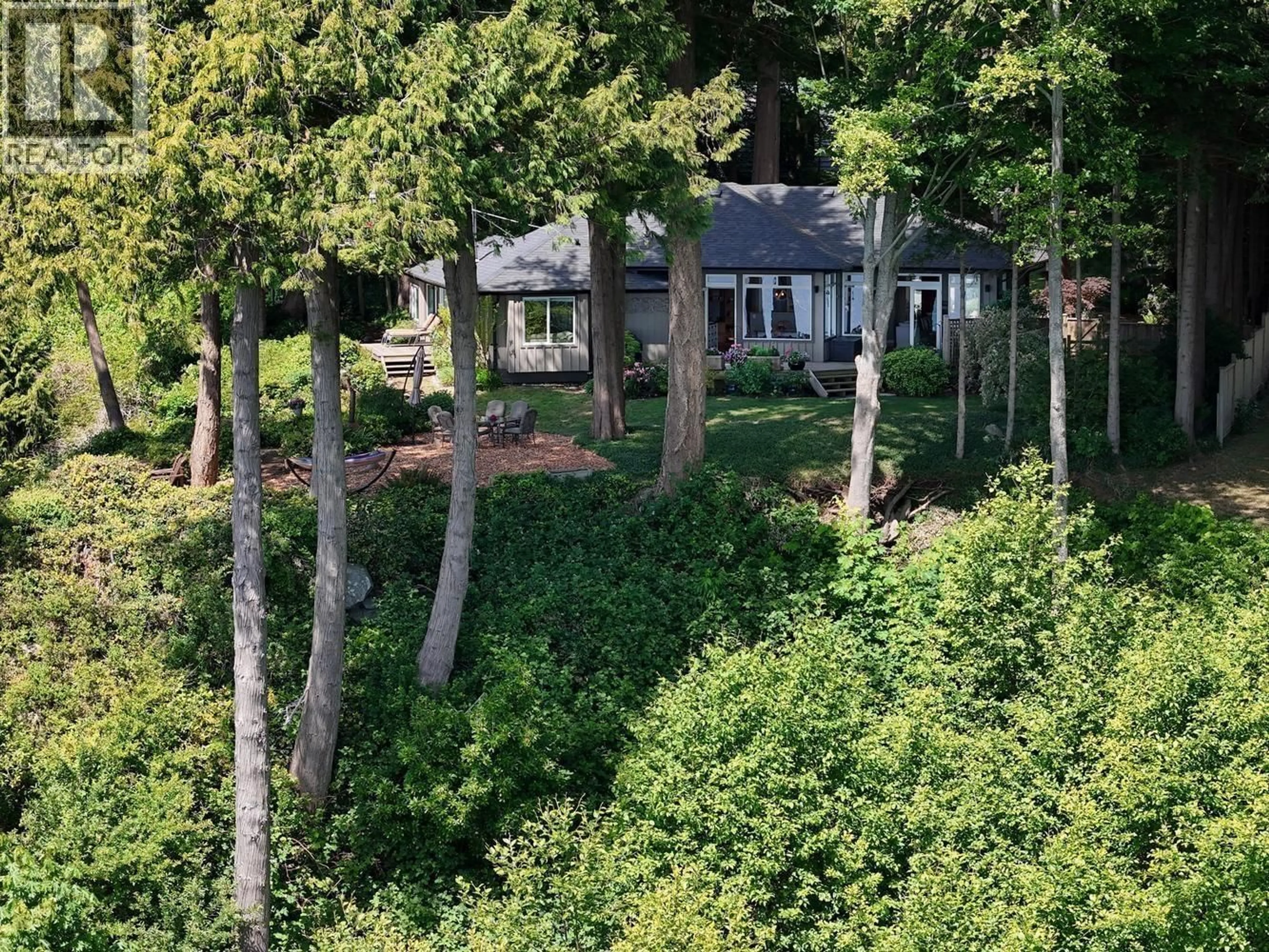 A pic from outside/outdoor area/front of a property/back of a property/a pic from drone, forest/trees view for 7647 EUREKA PLACE, Halfmoon Bay British Columbia V7Z1A1