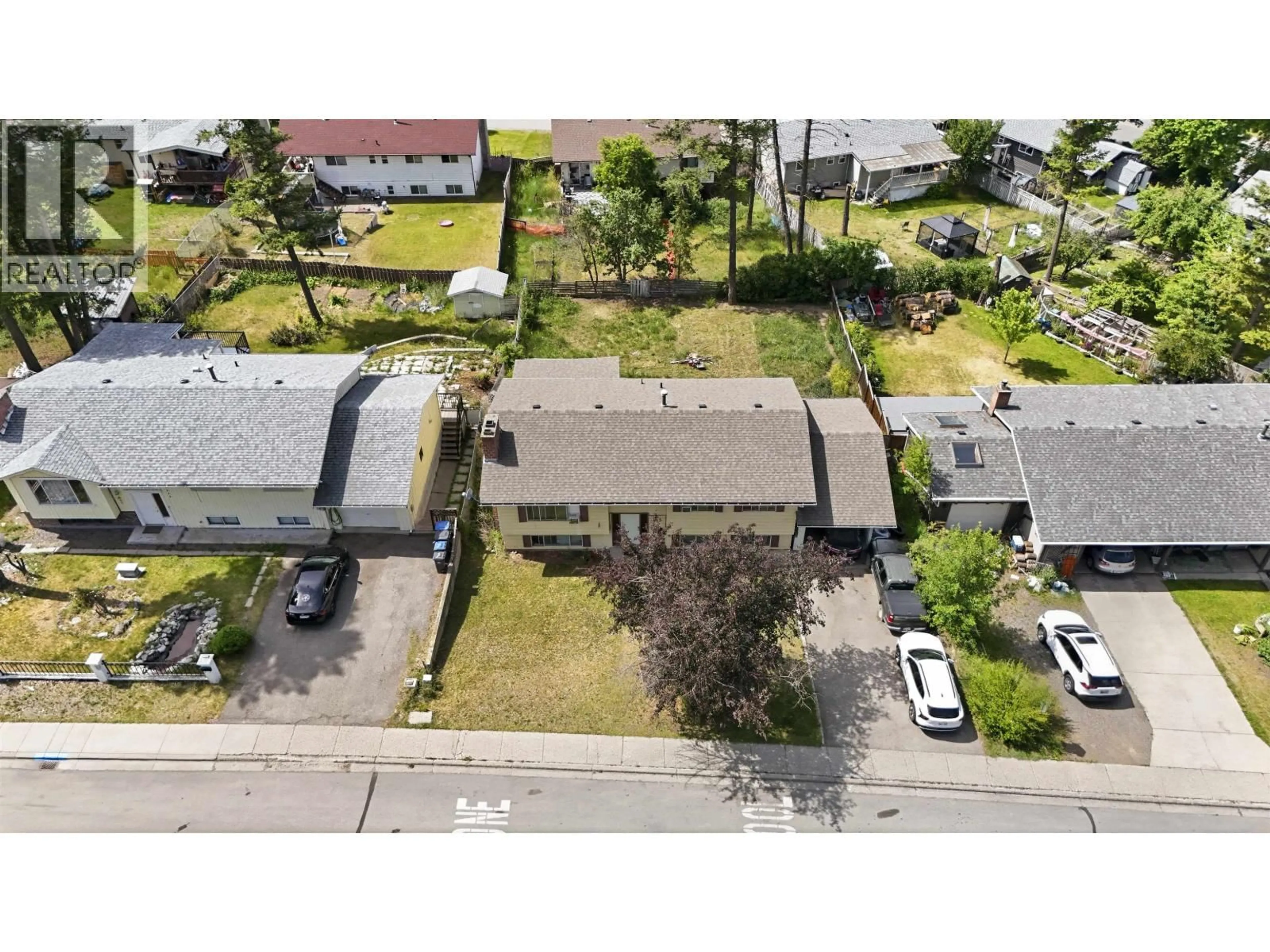 A pic from outside/outdoor area/front of a property/back of a property/a pic from drone, street for 1245 MOON AVENUE, Williams Lake British Columbia V2G1S3