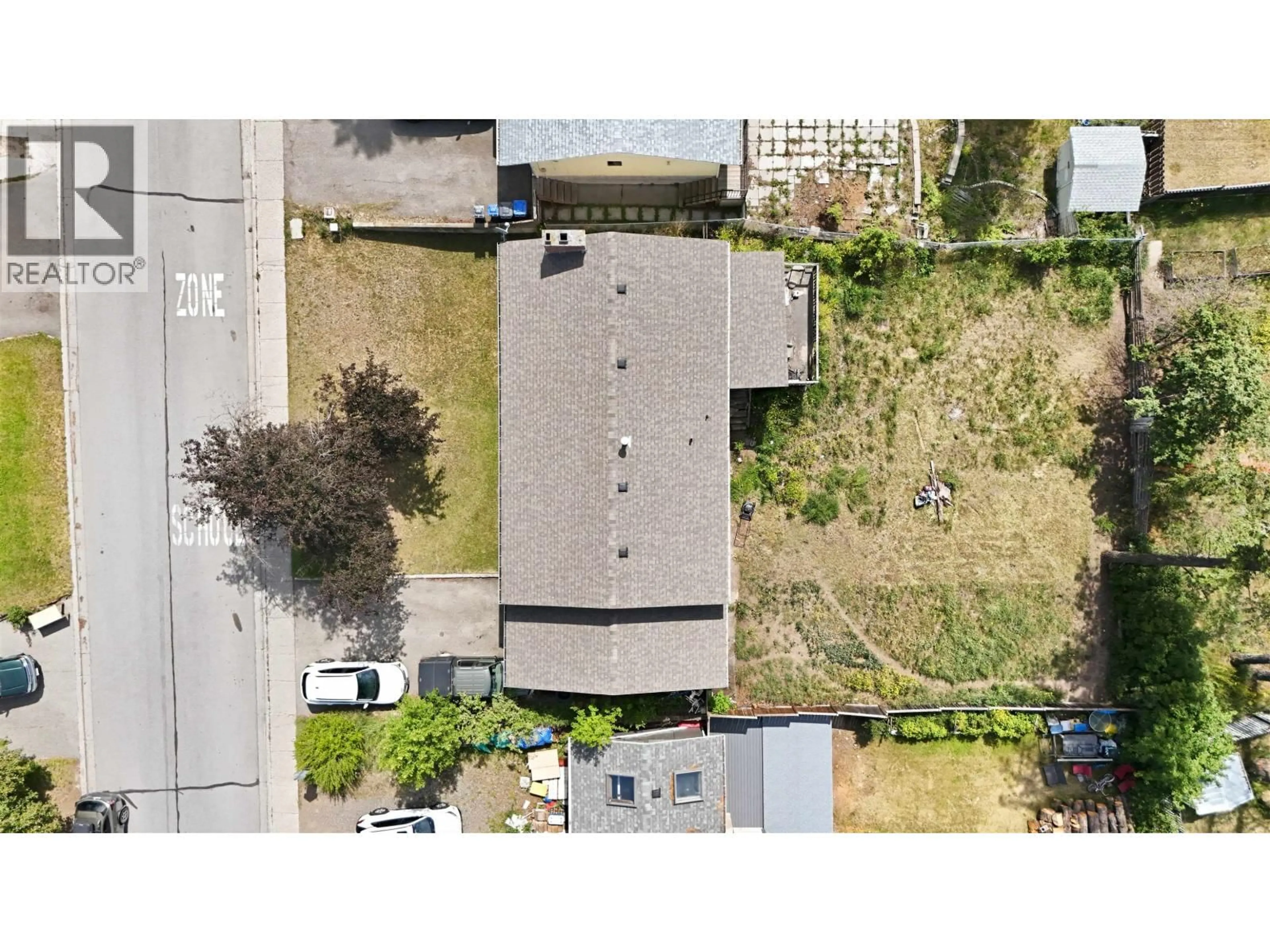 A pic from outside/outdoor area/front of a property/back of a property/a pic from drone, street for 1245 MOON AVENUE, Williams Lake British Columbia V2G1S3
