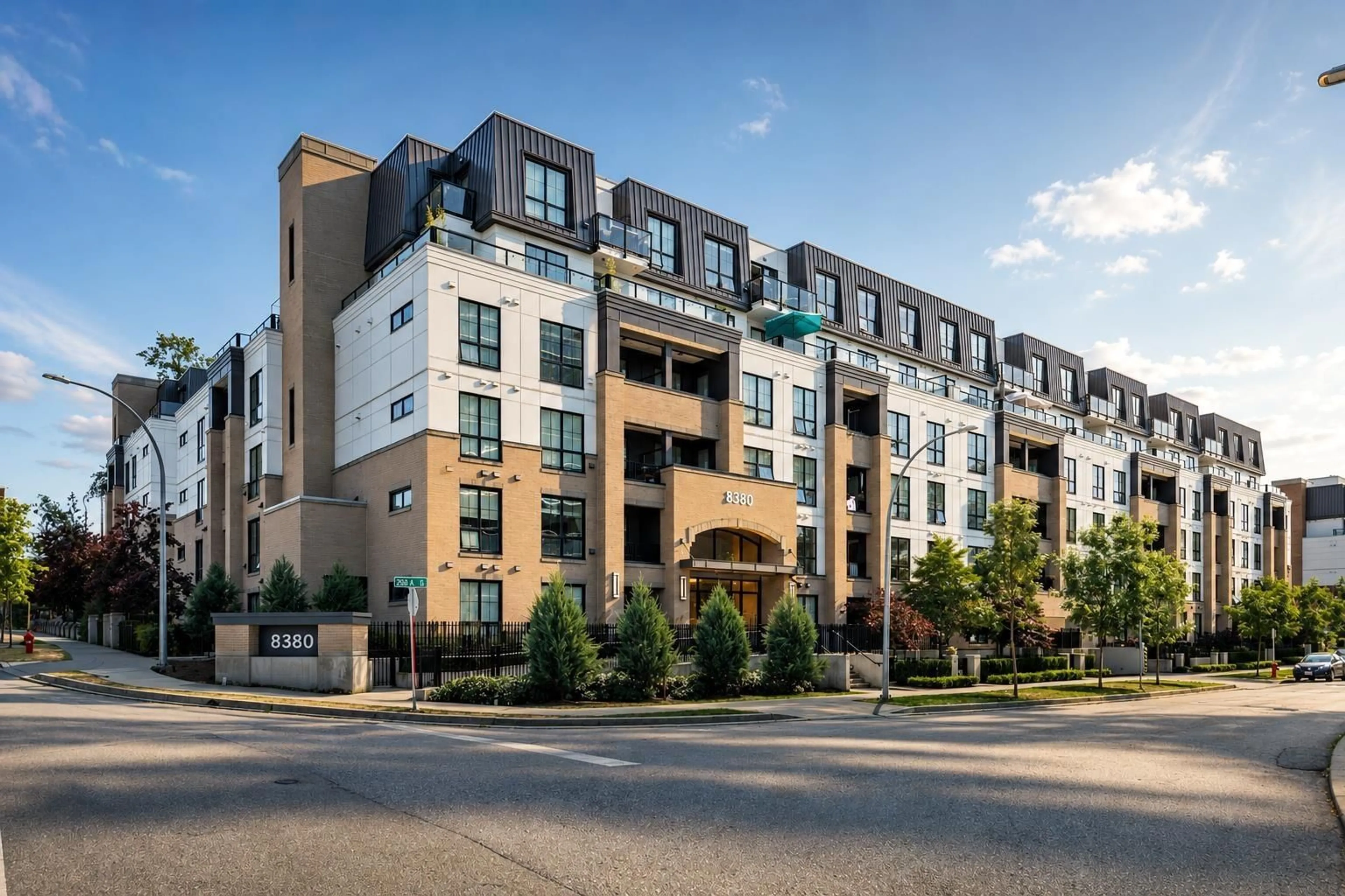 Patio, building for 504 - 8380 200A STREET, Langley British Columbia V1M3Y4