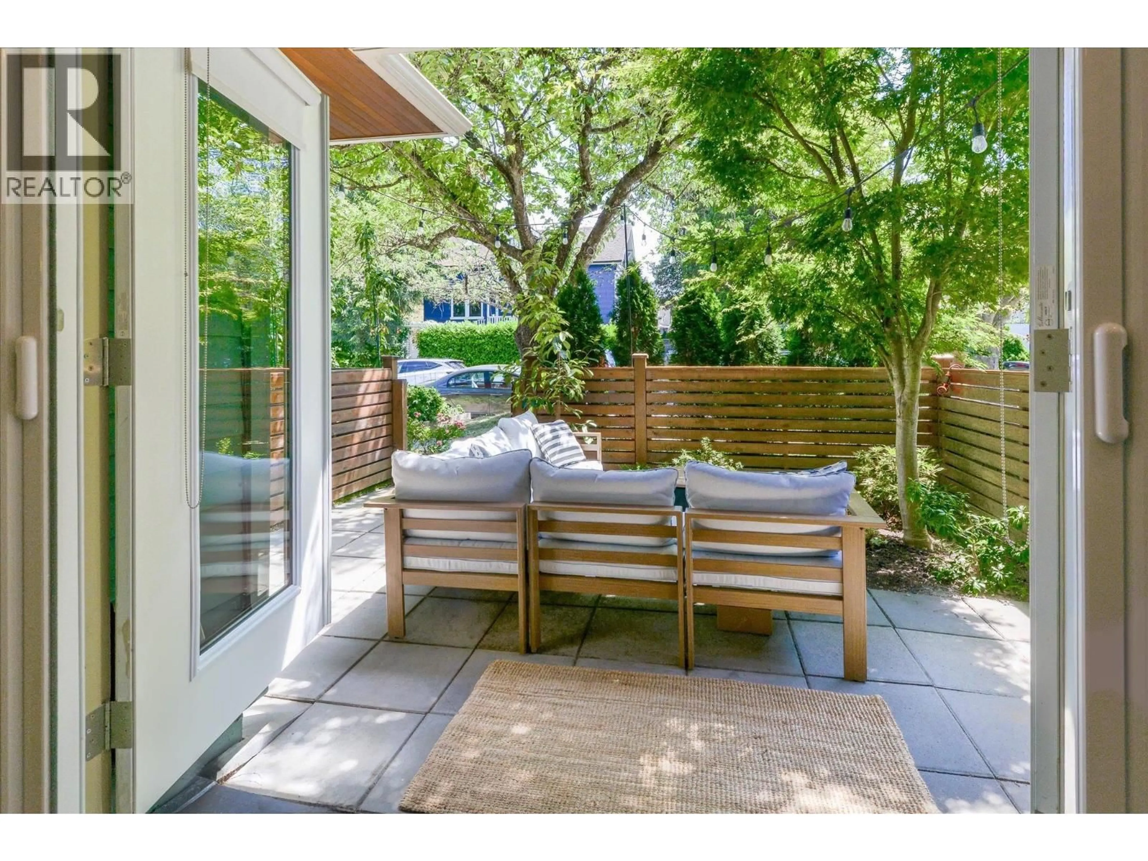 Patio, street for 1181 19TH AVENUE, Vancouver British Columbia V5V1K9