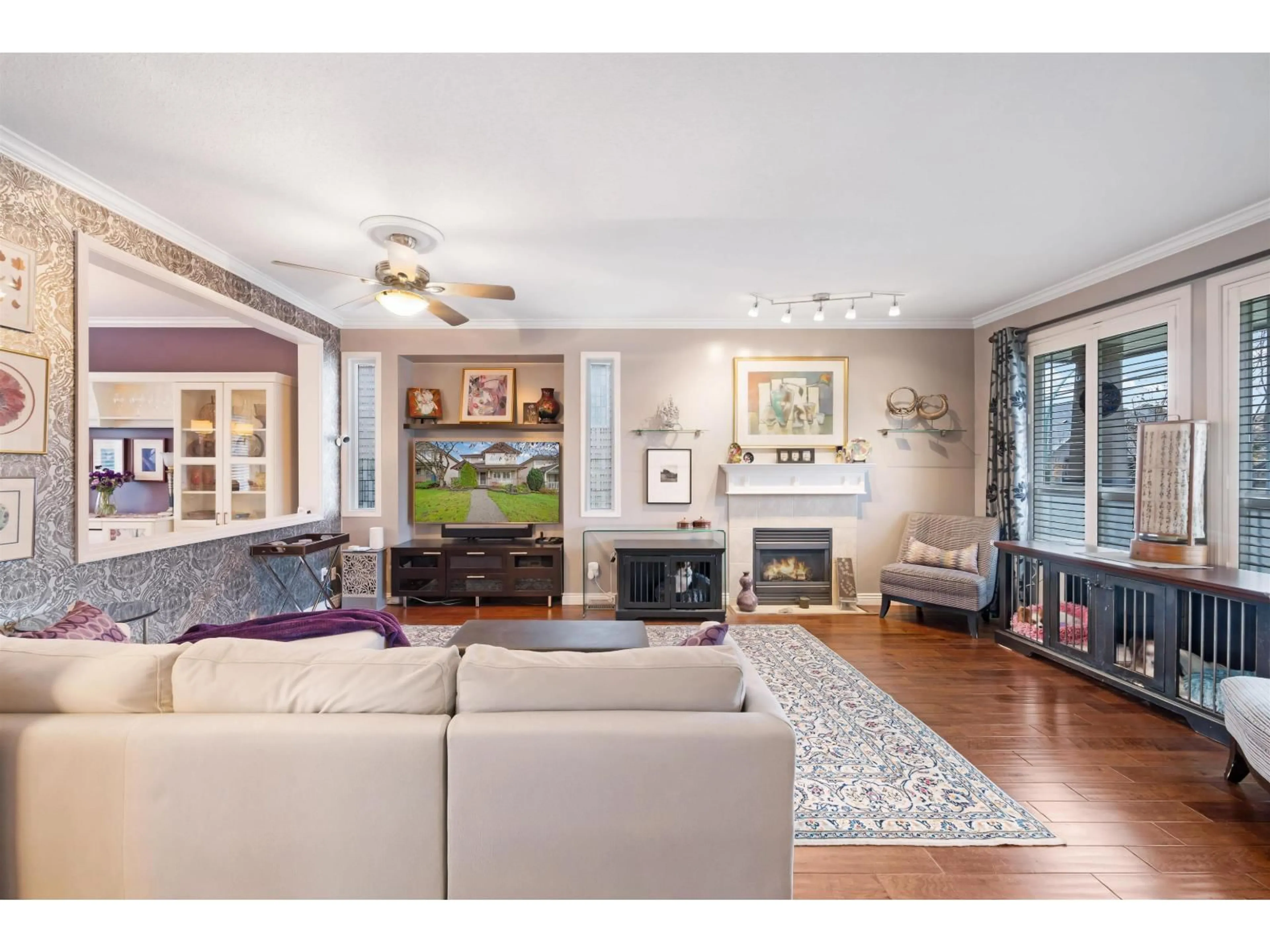 Living room with furniture, unknown for 5742 148 STREET, Surrey British Columbia V3S3B6