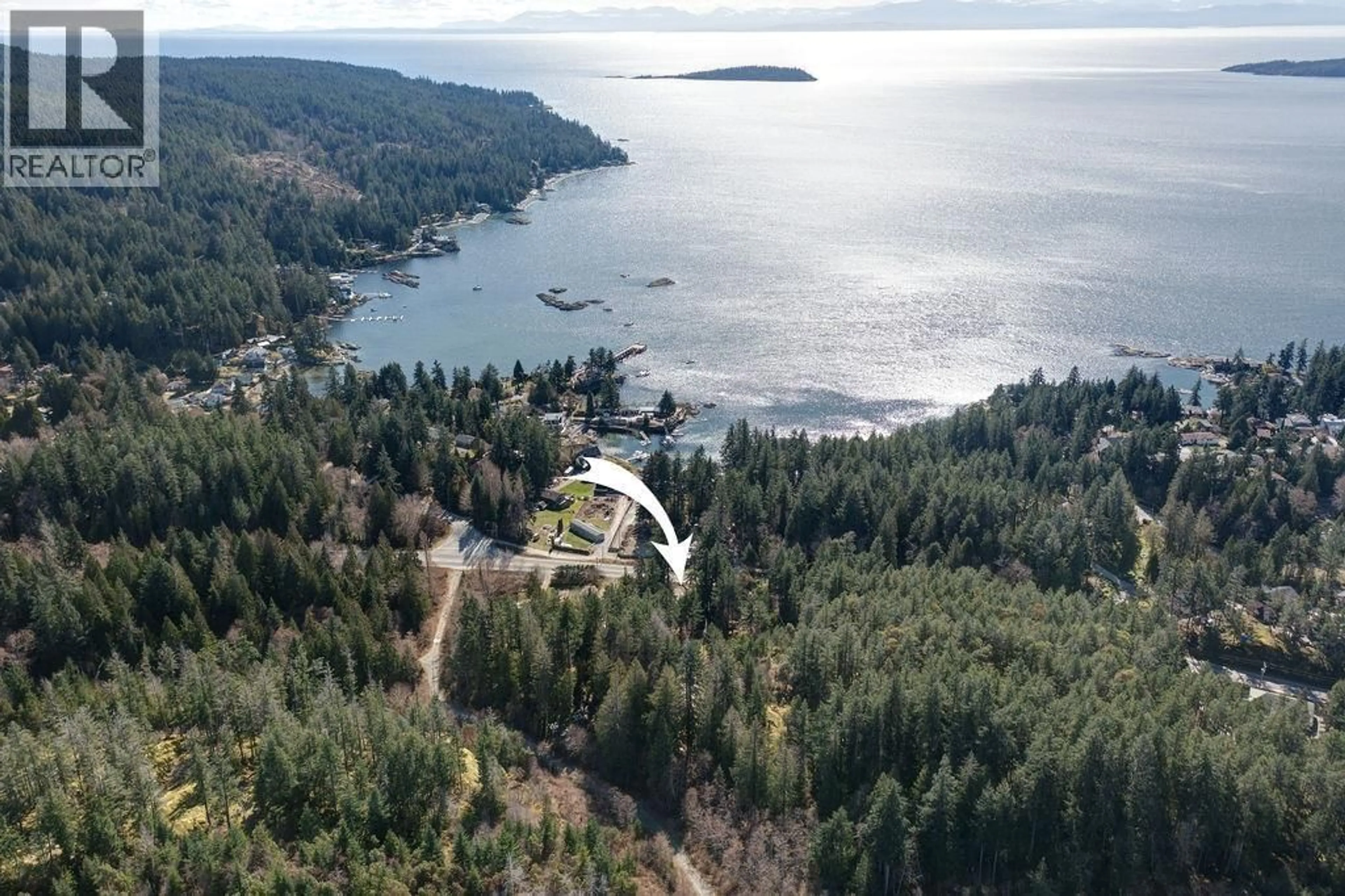 A pic from outside/outdoor area/front of a property/back of a property/a pic from drone, water/lake/river/ocean view for 9168 SUNSHINE COAST HIGHWAY, Halfmoon Bay British Columbia V7Z1E9