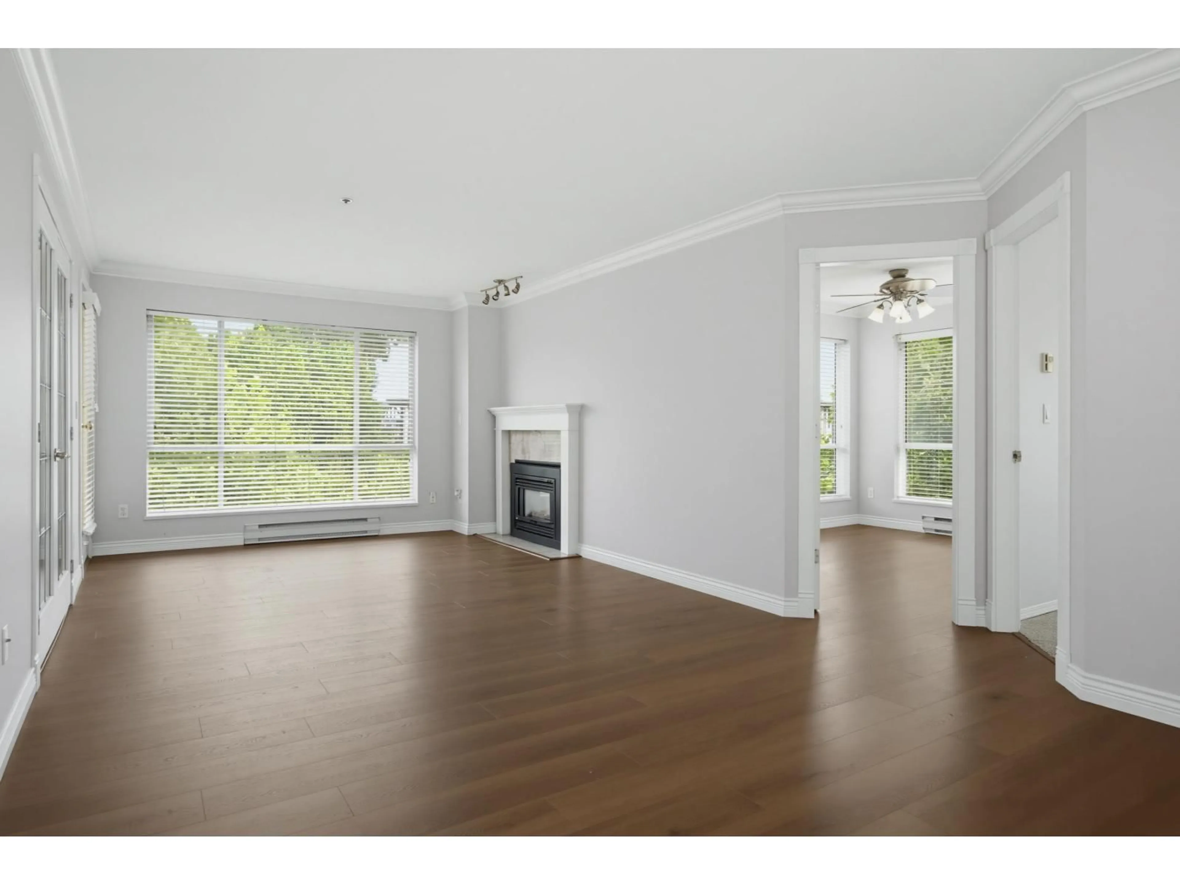 A pic of a room for 438 - 32830 GEORGE FERGUSON WAY, Abbotsford British Columbia V2S7K1