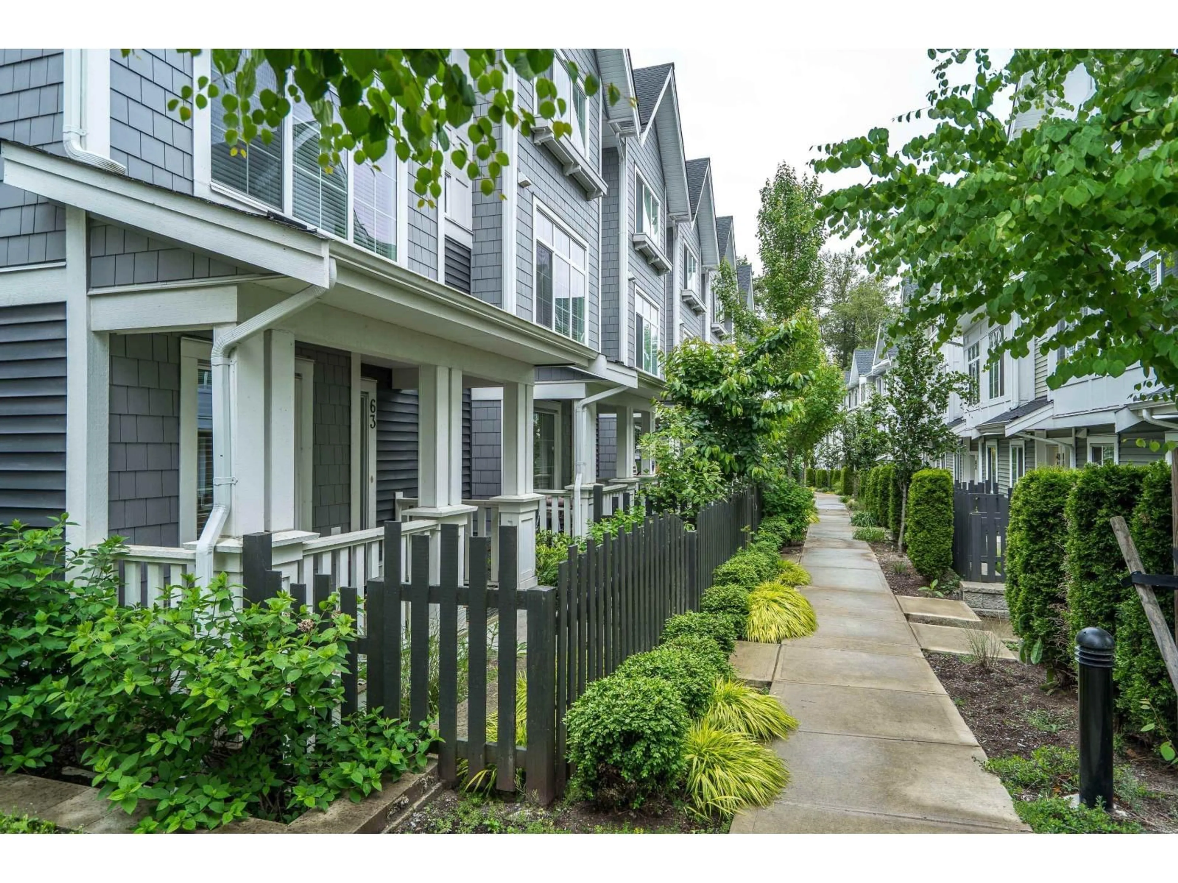 Patio, street for 63 - 20180 84 AVENUE, Langley British Columbia V2Y3N5