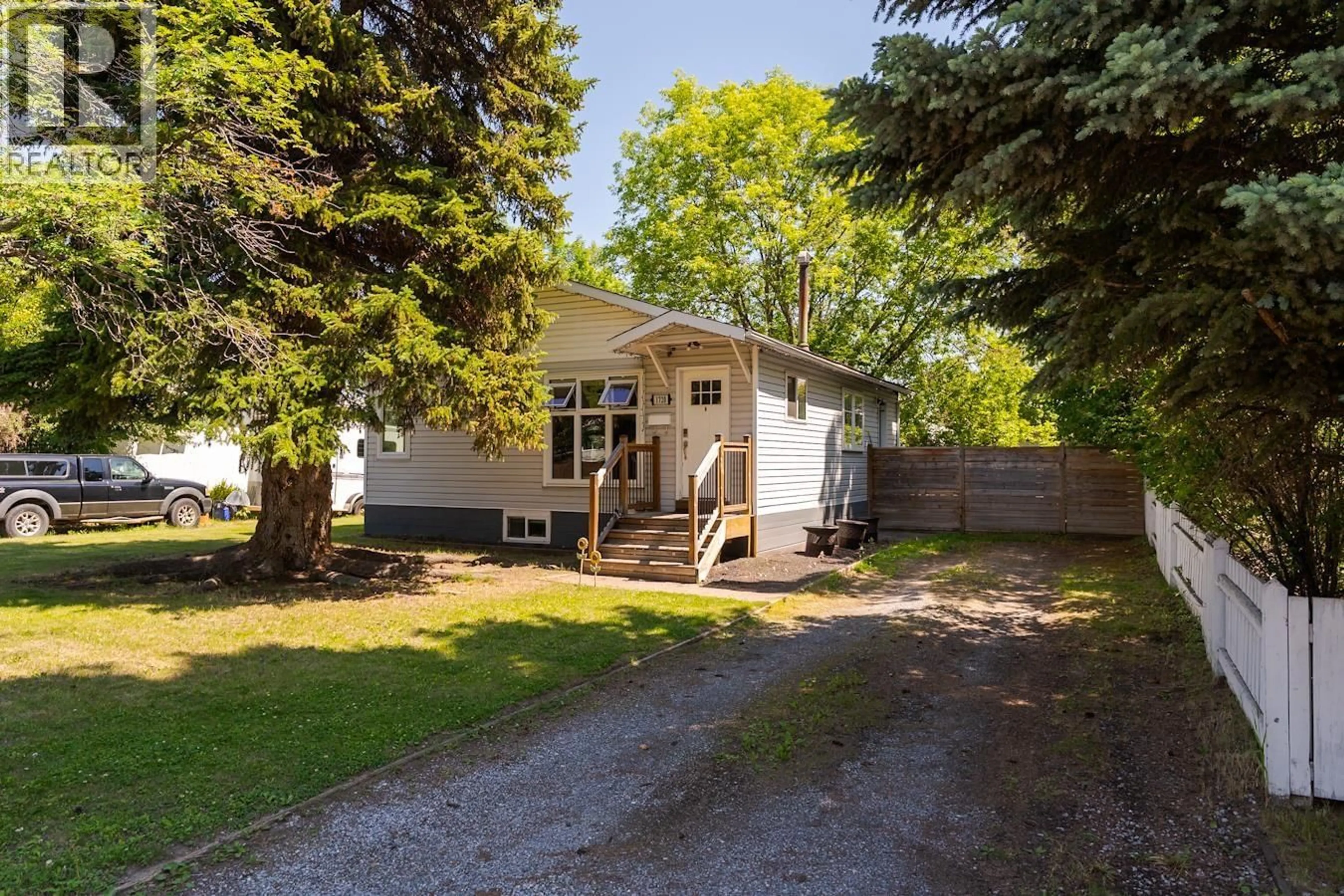 Unknown for 1720 JUNIPER STREET, Prince George British Columbia V2L1N7