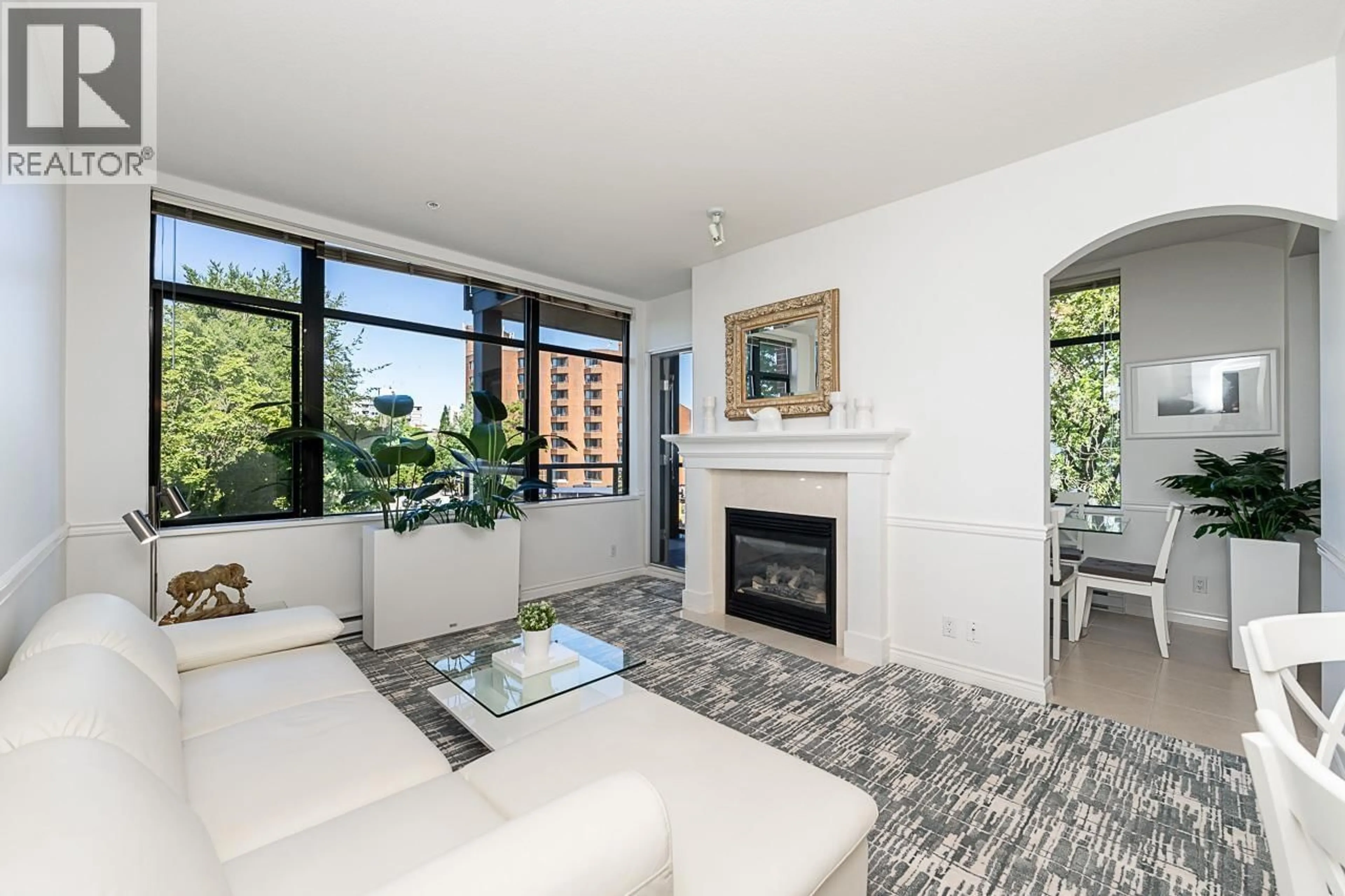 Living room with furniture, unknown for 307 - 588 45TH AVENUE, Vancouver British Columbia V5Z4S3