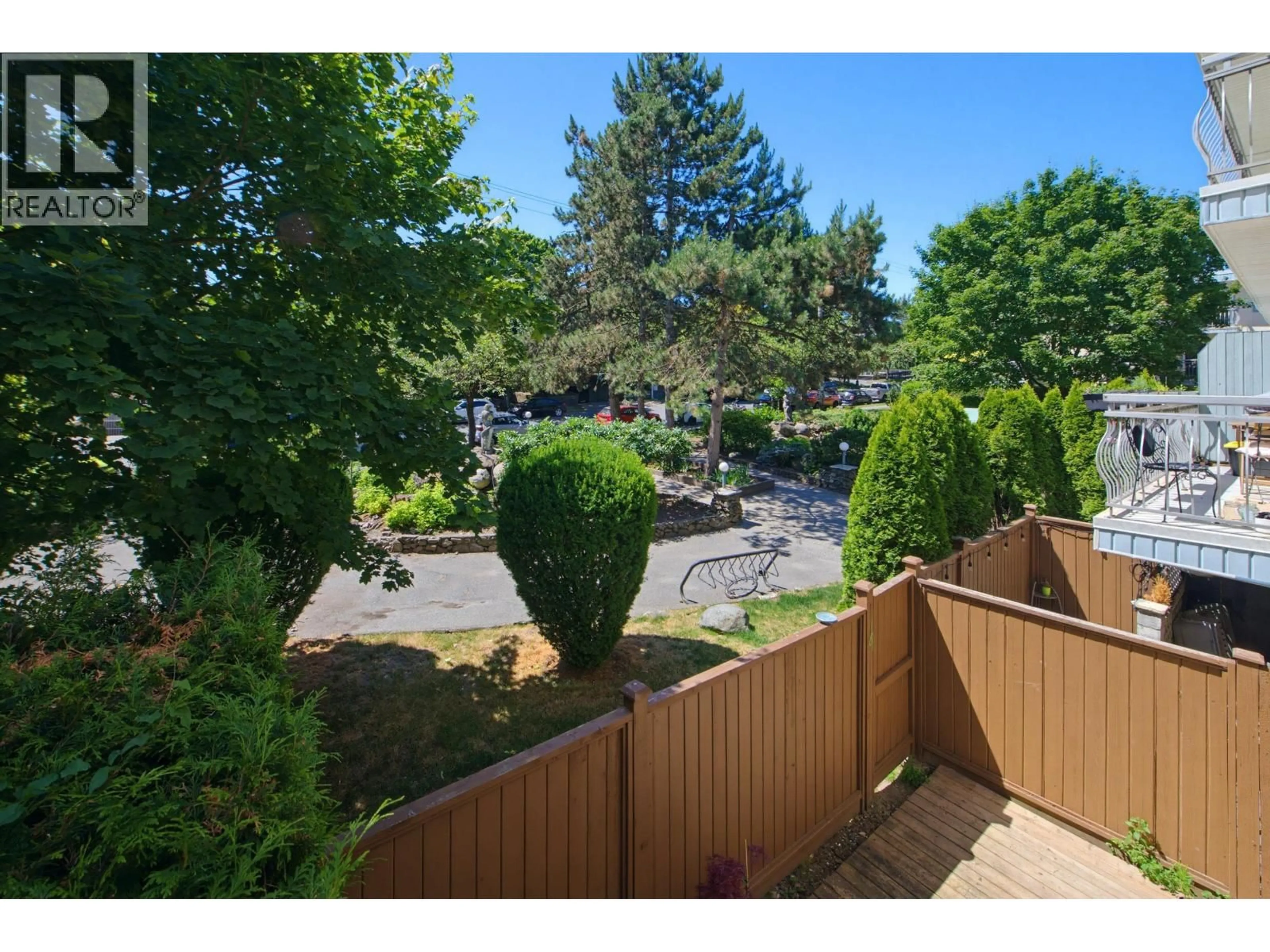 Patio, unknown for 303 - 711 6TH AVENUE, Vancouver British Columbia V5T1L7