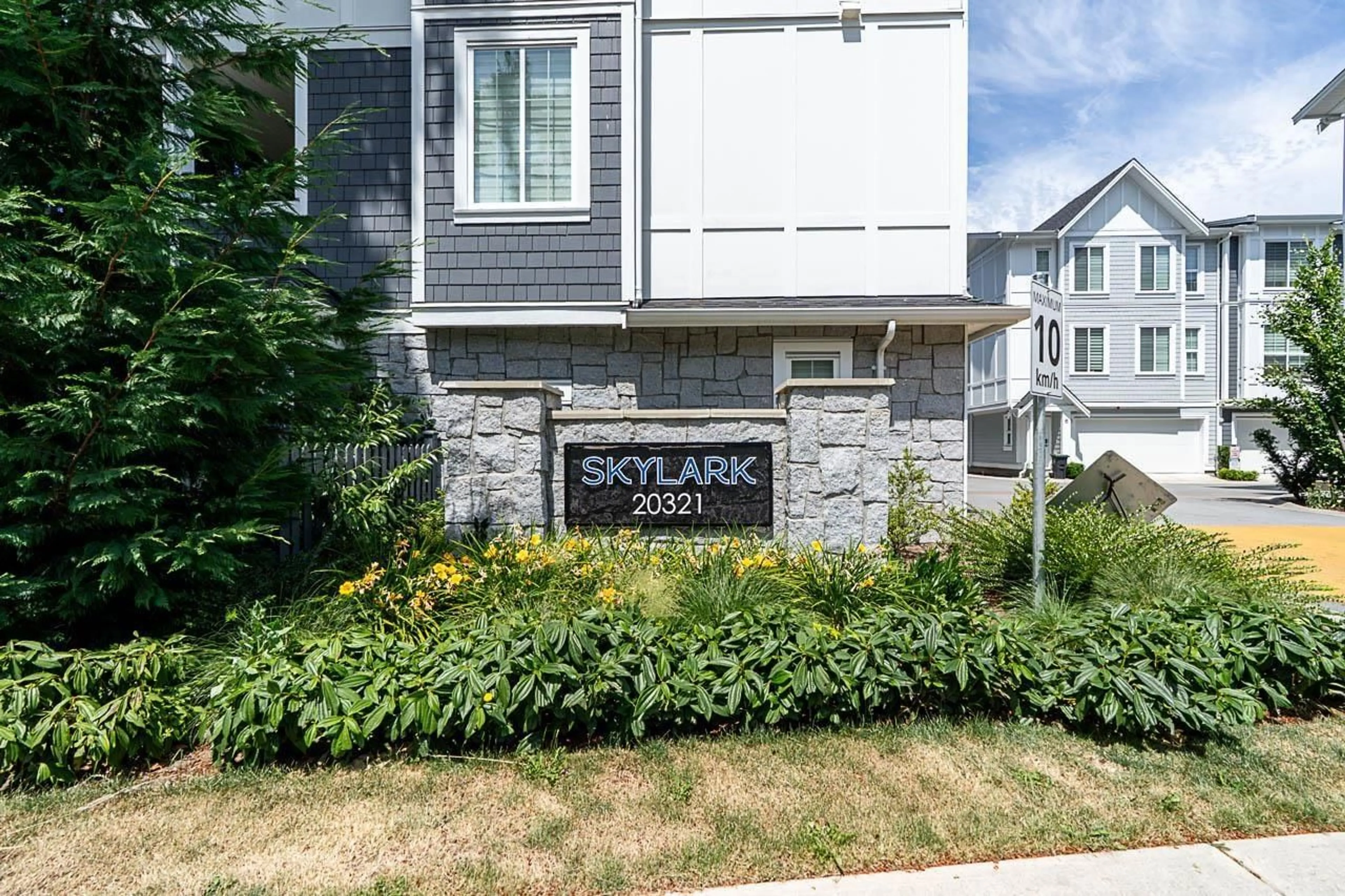 Unknown for 41 - 20321 80 AVENUE, Langley British Columbia V2Y3S3