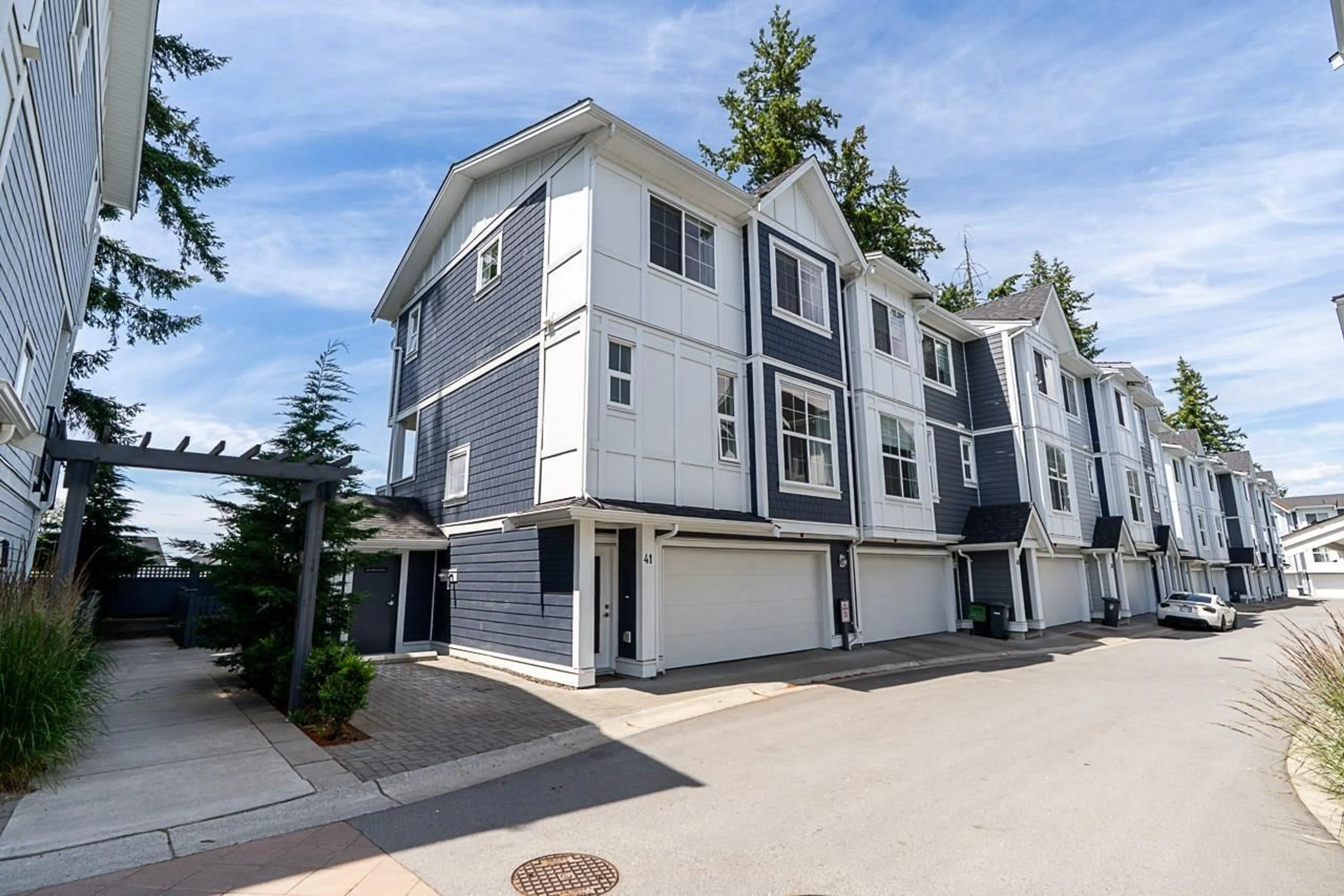 A pic from outside/outdoor area/front of a property/back of a property/a pic from drone, street for 41 - 20321 80 AVENUE, Langley British Columbia V2Y3S3