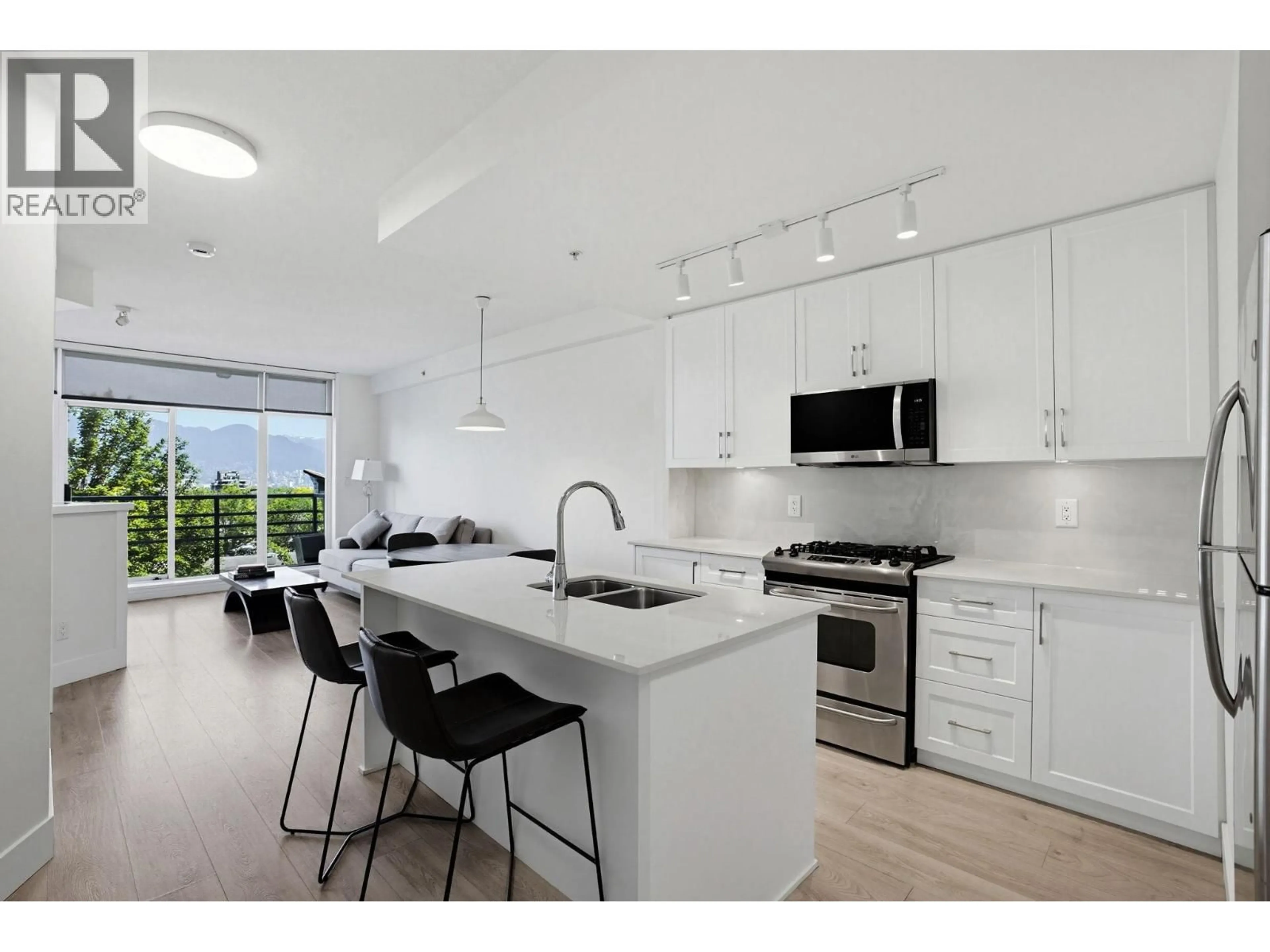Open concept kitchen, unknown for 407 - 298 11TH AVENUE, Vancouver British Columbia V5T2C3