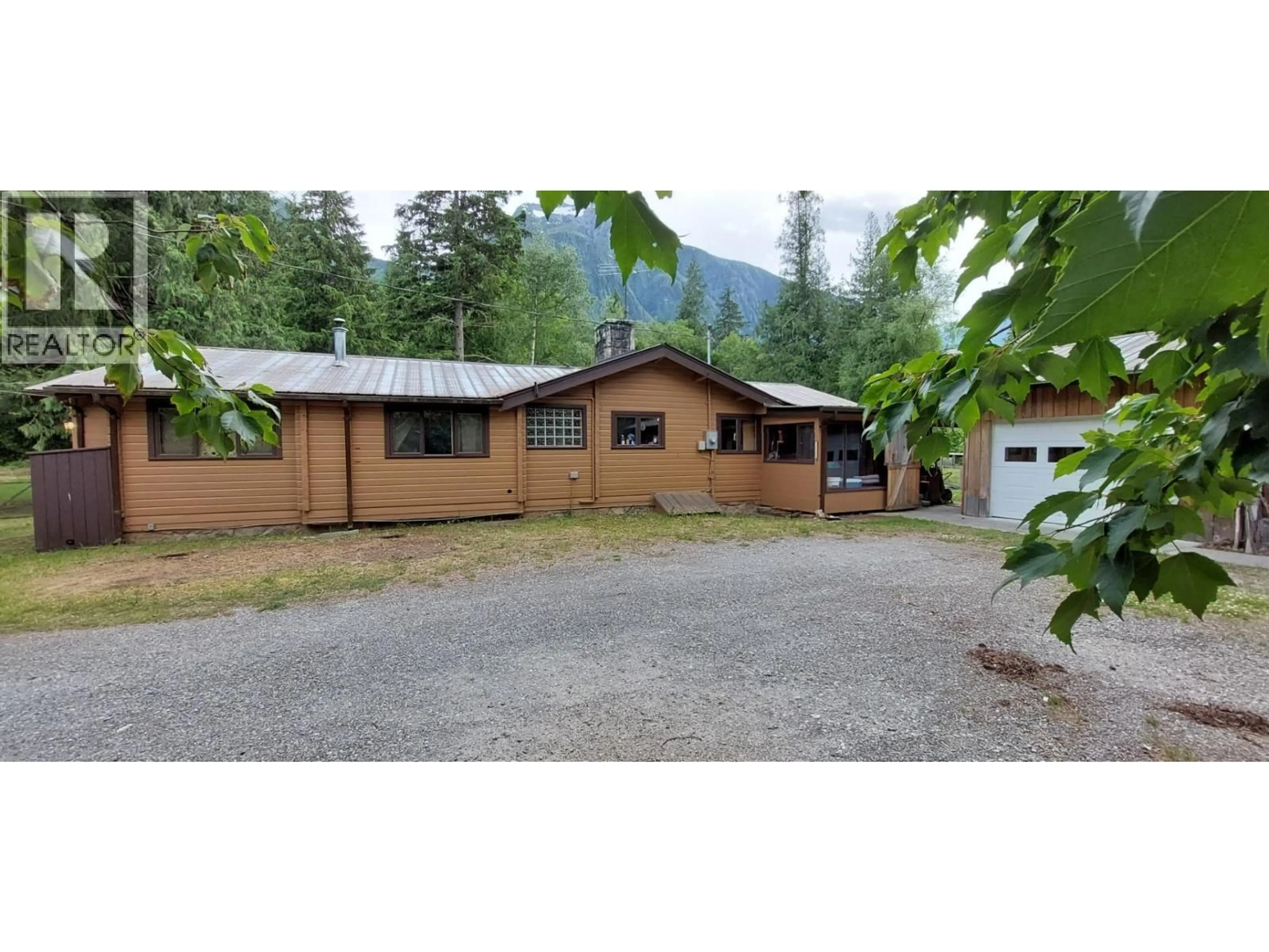 A pic from outside/outdoor area/front of a property/back of a property/a pic from drone, mountain view for 1156 MACK ROAD, Bella Coola British Columbia V0T1C0