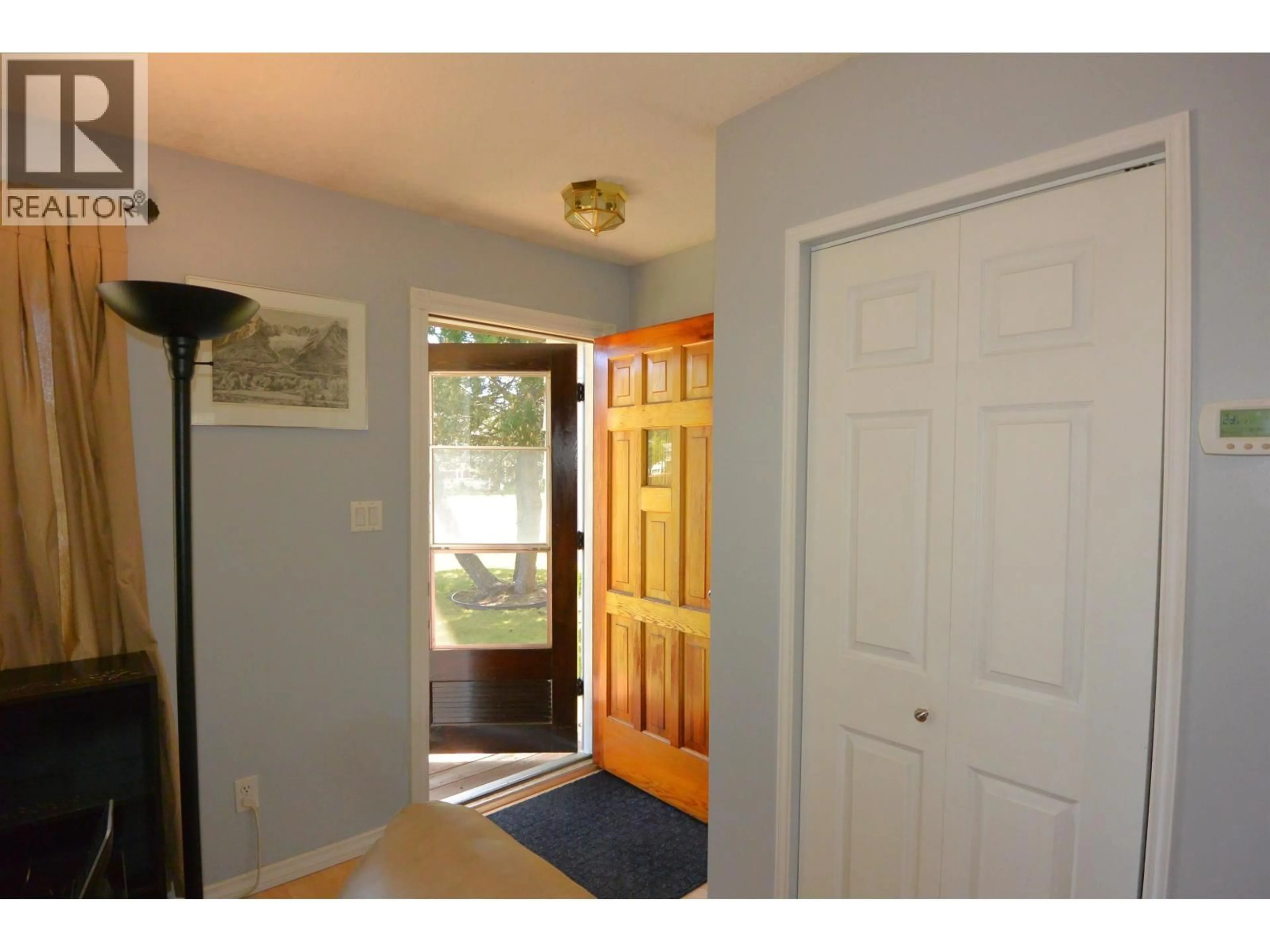 Indoor entryway for 4131 7TH AVENUE, Smithers British Columbia V0J2N0