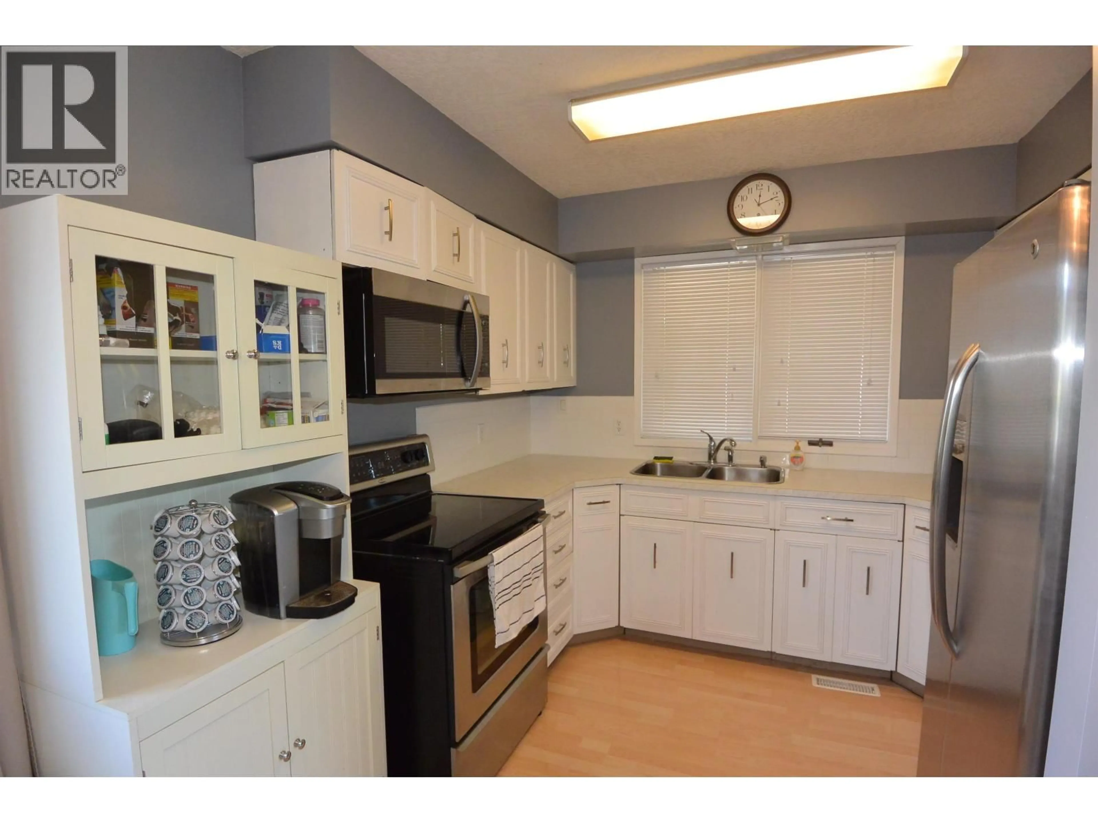 Standard kitchen, unknown for 4131 7TH AVENUE, Smithers British Columbia V0J2N0