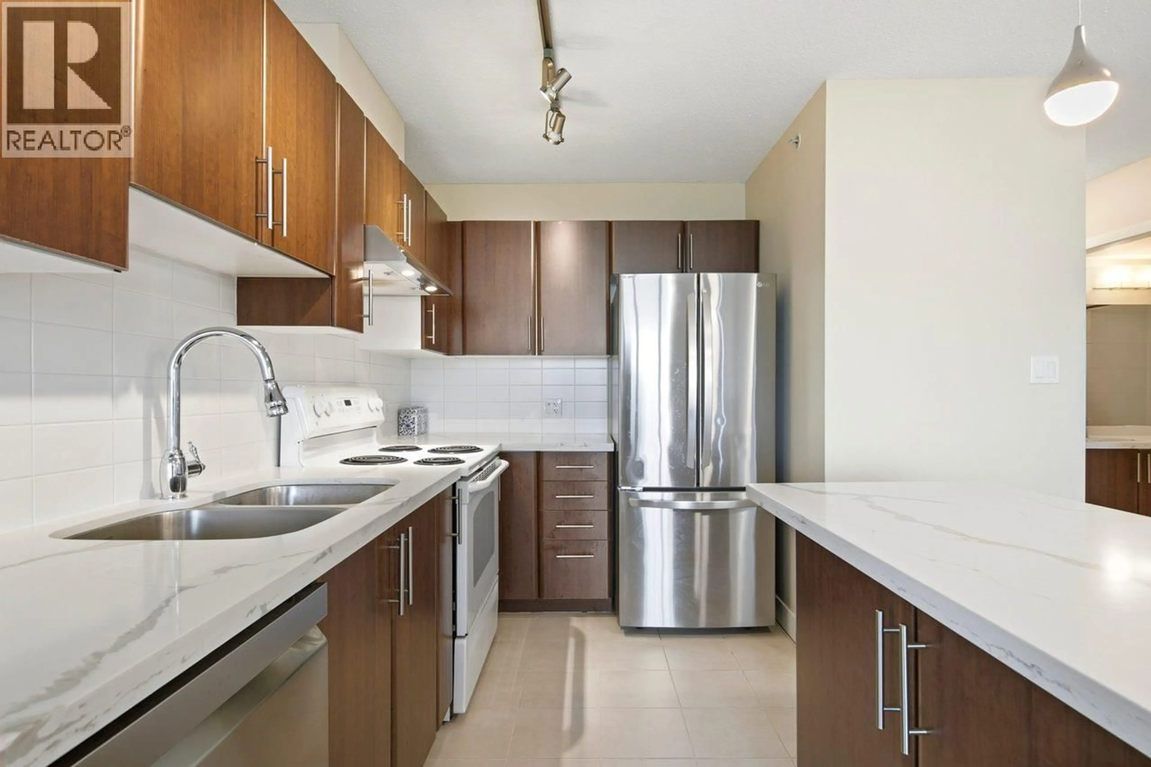 Standard kitchen, unknown for 3203 - 1178 HEFFLEY CRESCENT, Coquitlam British Columbia V3B0A7