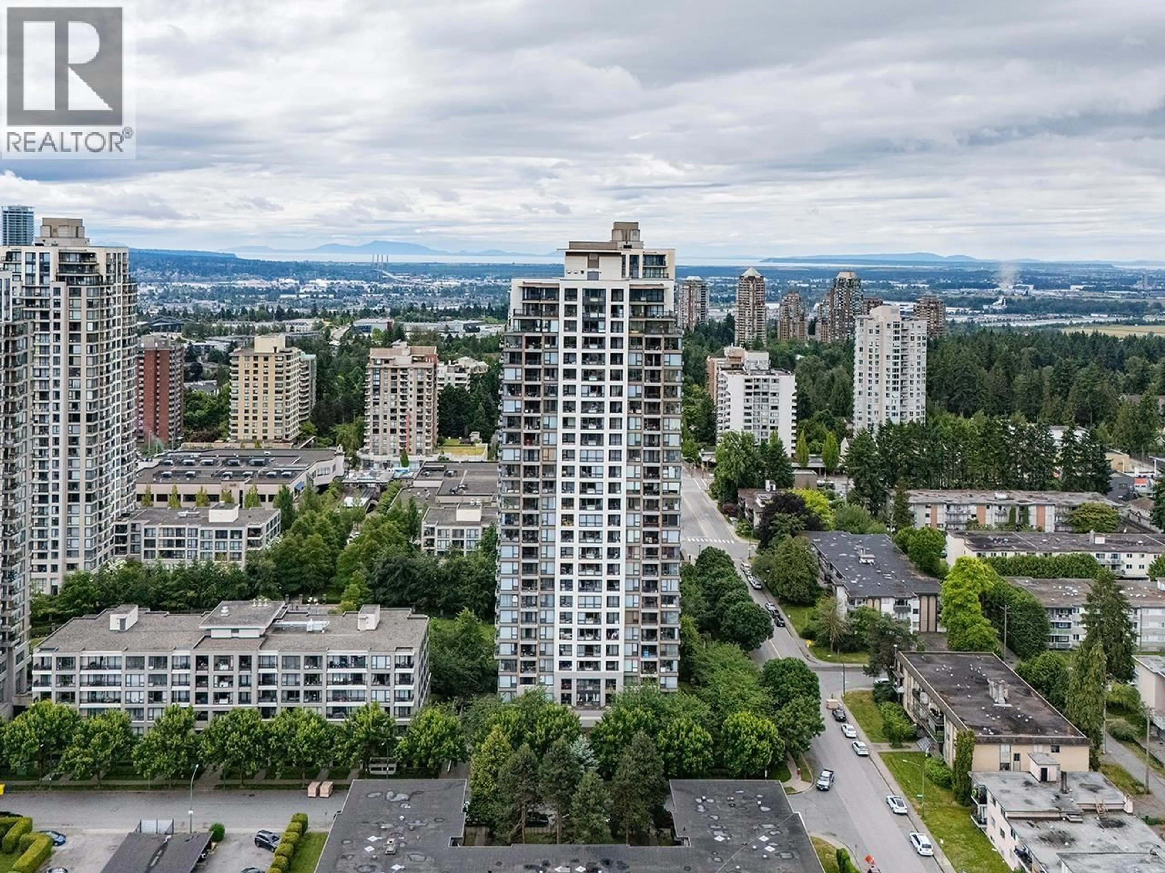 A pic from outside/outdoor area/front of a property/back of a property/a pic from drone, city buildings view from balcony for 306 - 7108 COLLIER STREET, Burnaby British Columbia V5E0A1