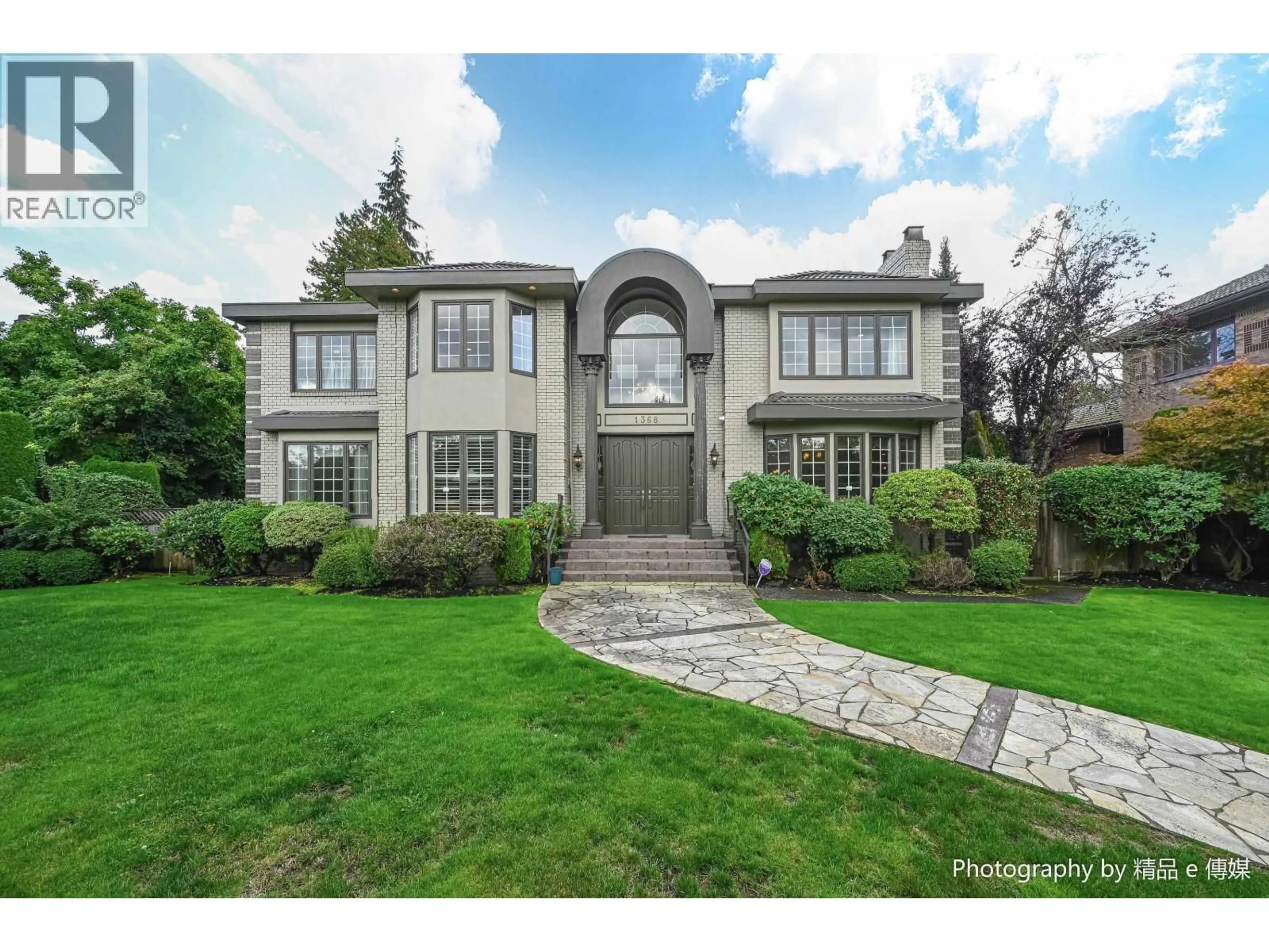 Home with brick exterior material, street for 1368 MINTO CRESCENT, Vancouver British Columbia V6H2J5