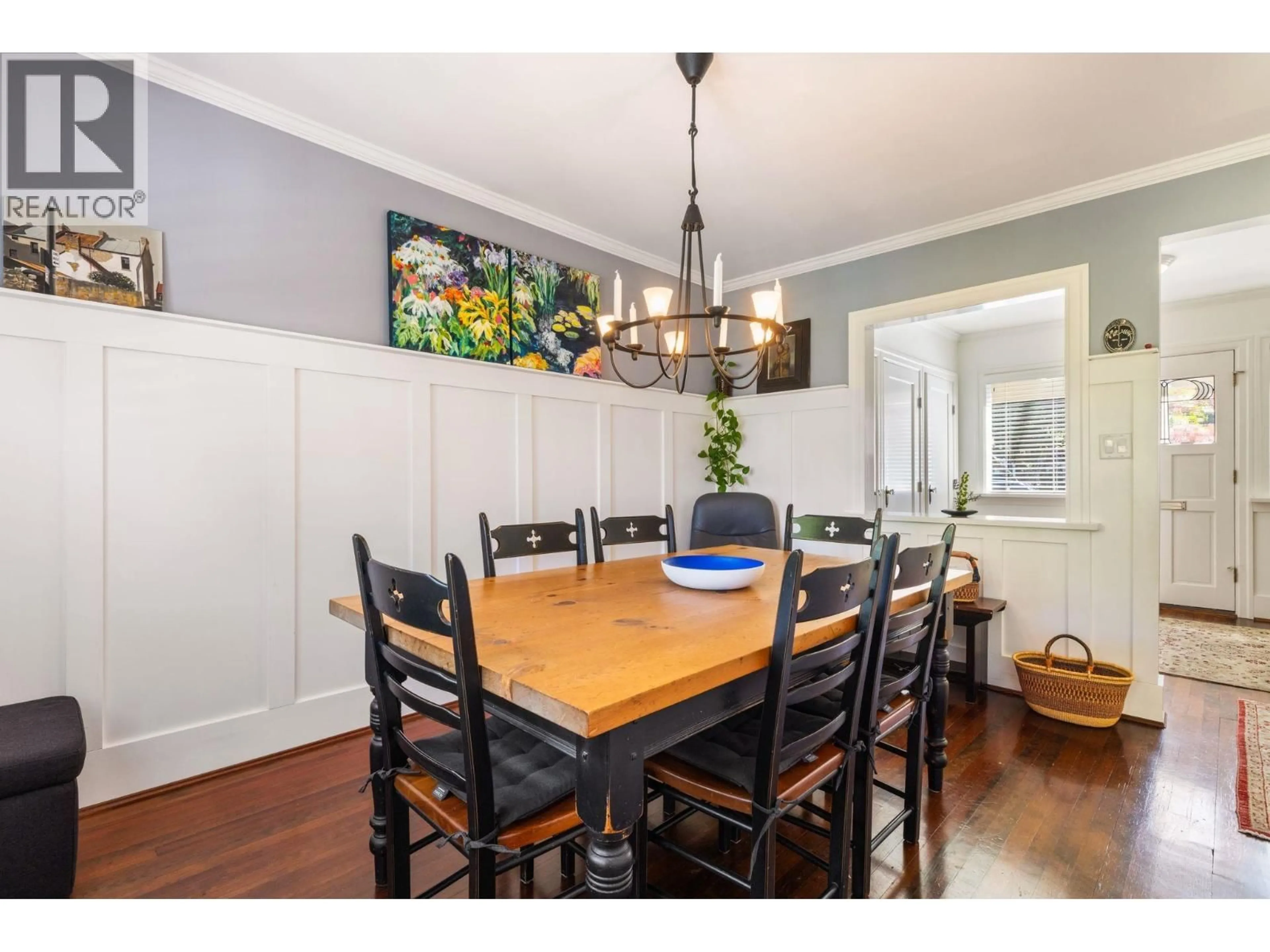 Dining room, wood/laminate floor for 4057 18TH AVENUE, Vancouver British Columbia V6S1B9