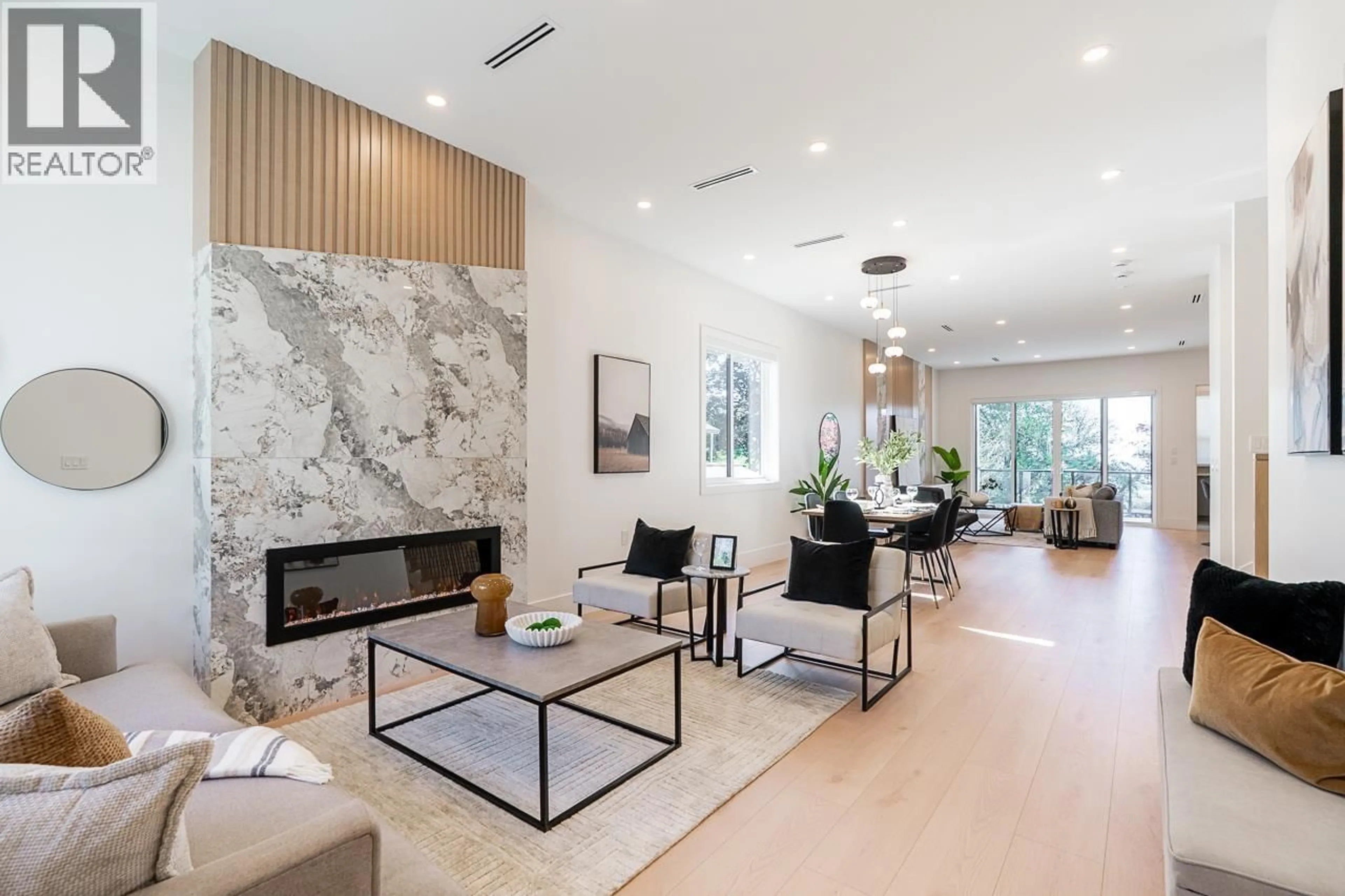 Living room with furniture, unknown for 2 - 4278 WATLING STREET, Burnaby British Columbia V5J1V2