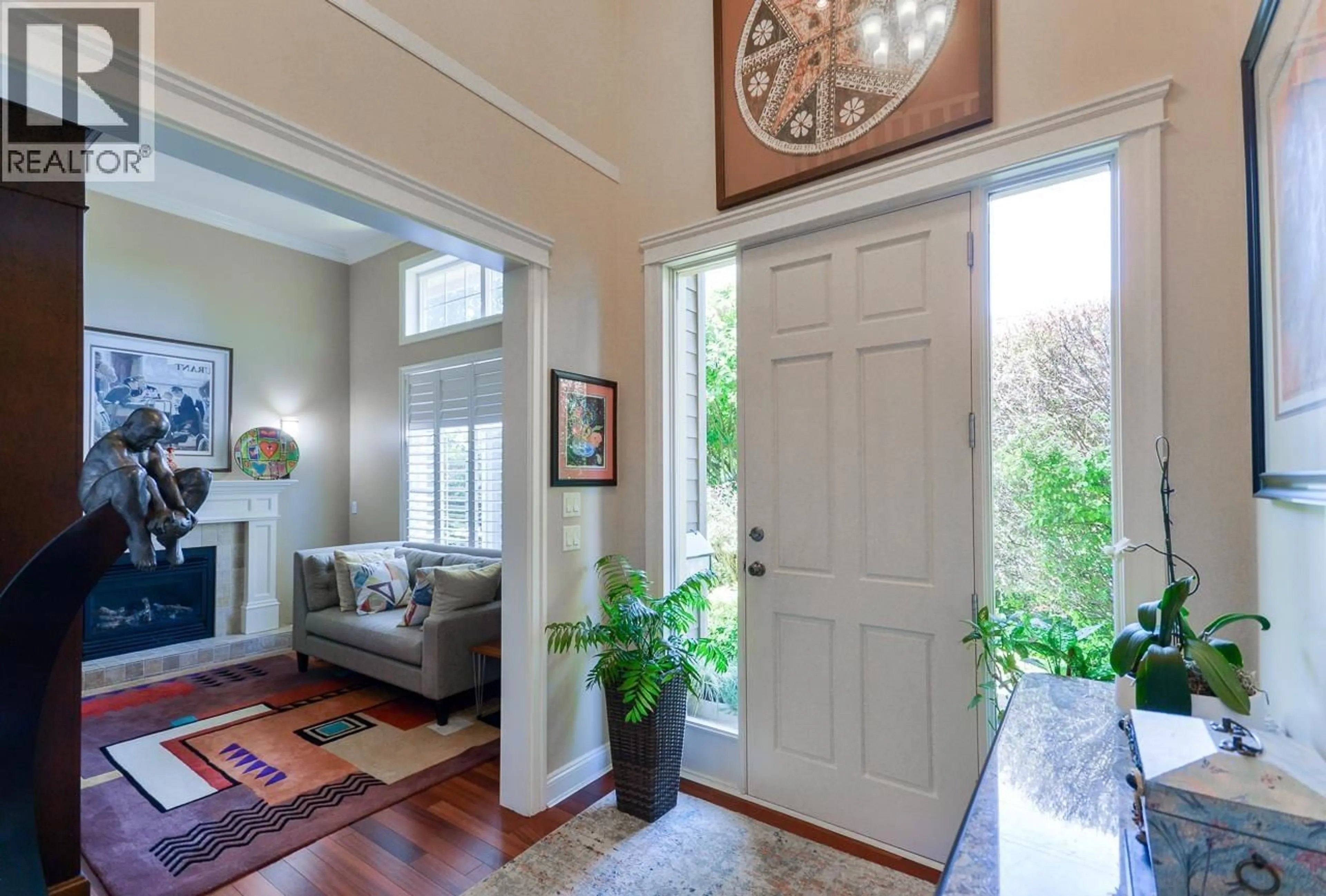 Indoor entryway for 11780 2ND AVENUE, Richmond British Columbia V7E3L4