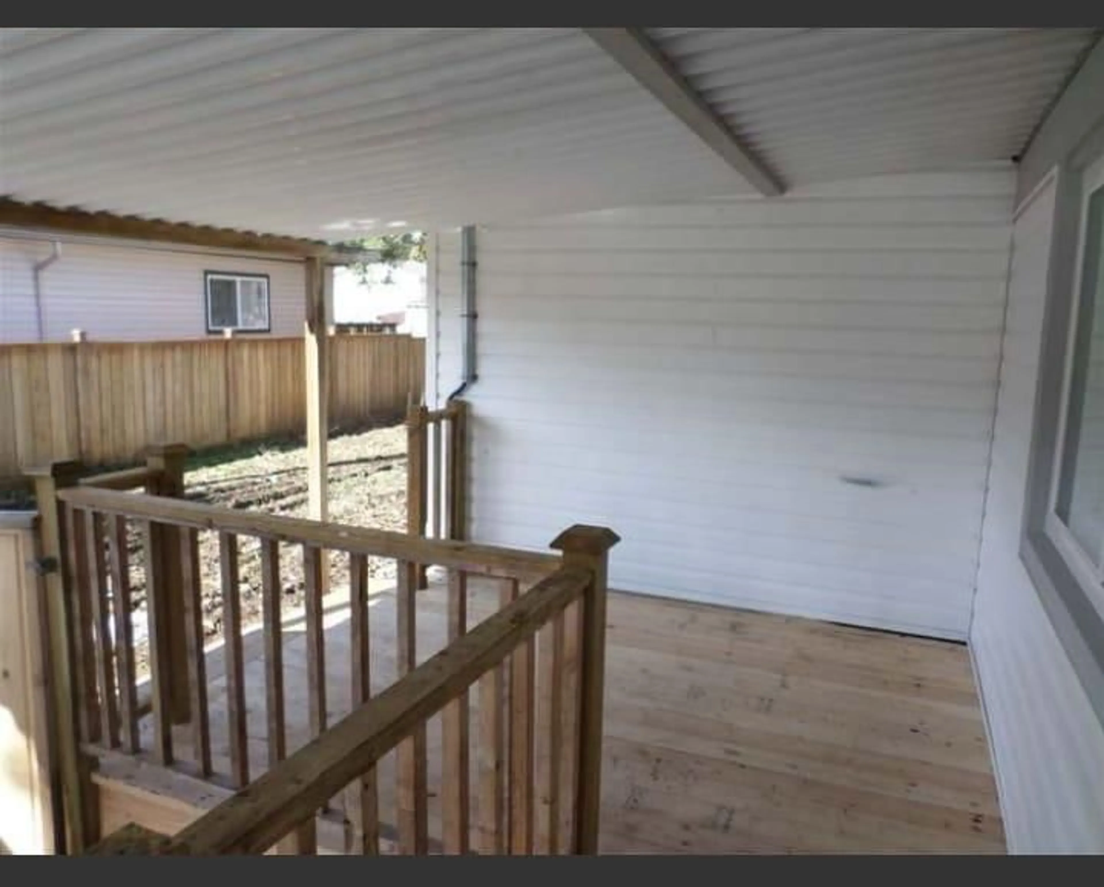 A pic of a room for 31585 LOMBARD AVENUE, Abbotsford British Columbia V2T6M6