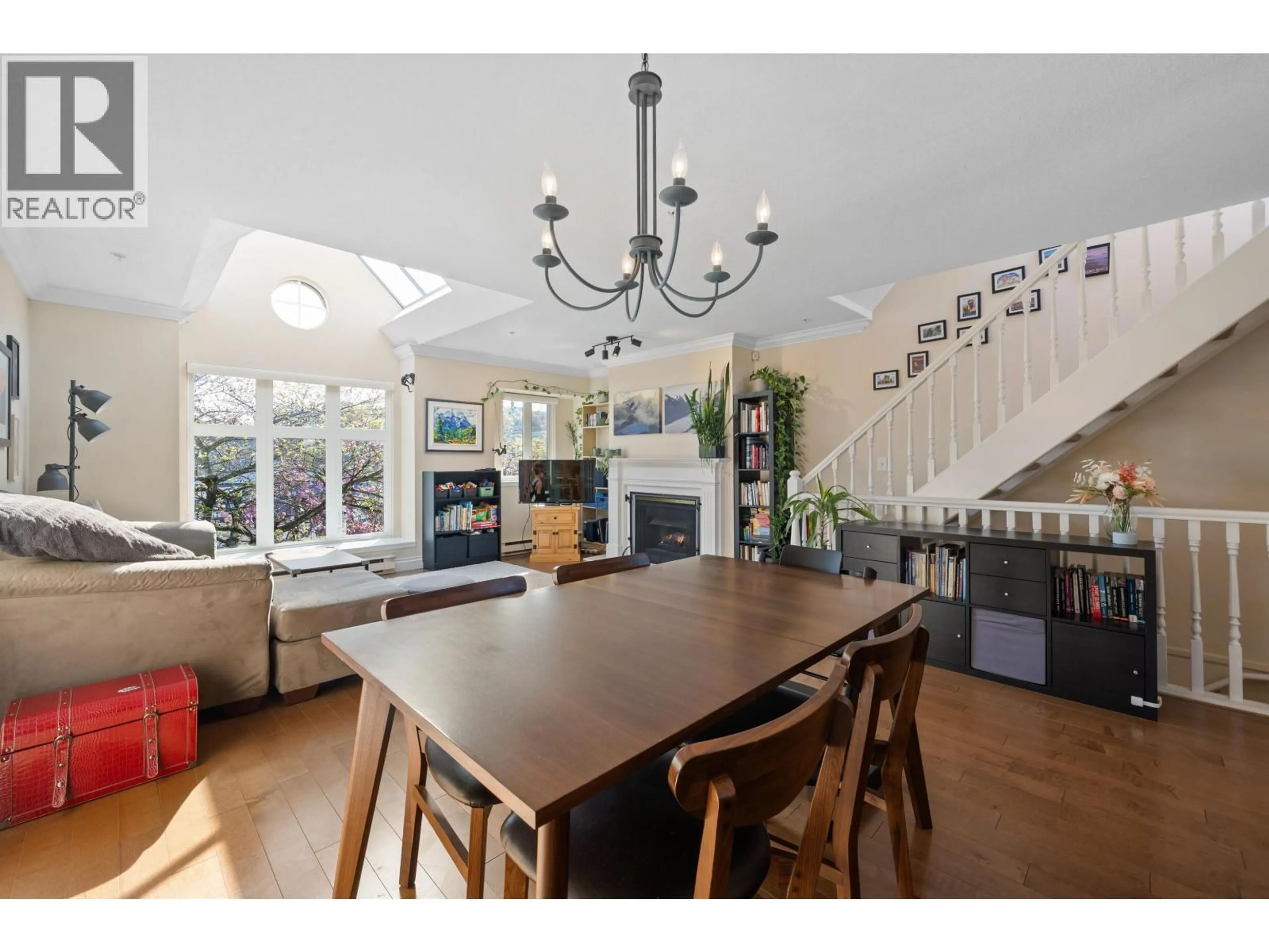 Open concept kitchen, wood/laminate floor for 2251 HEATHER STREET, Vancouver British Columbia V5Z4J9