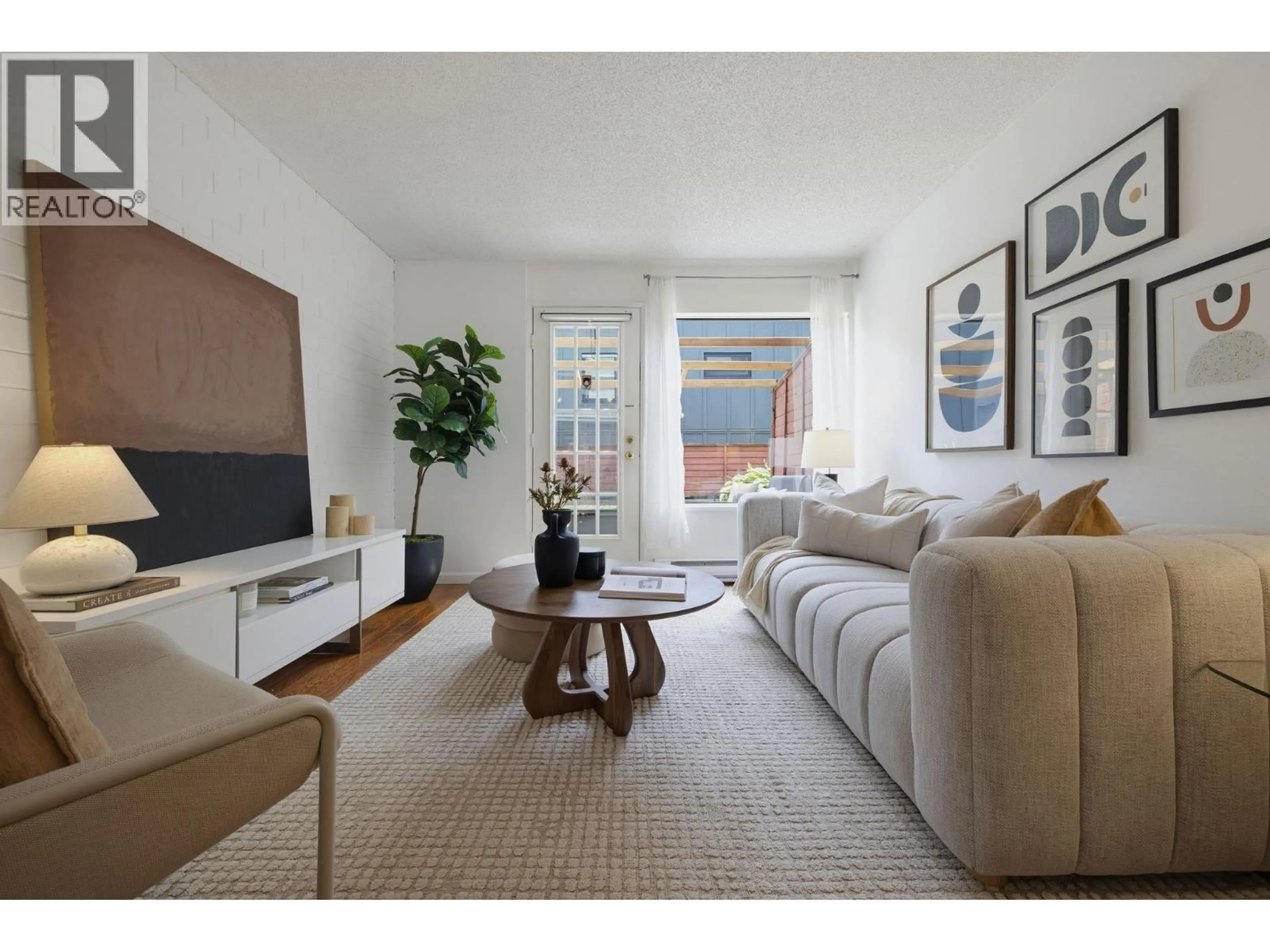 Living room with furniture, unknown for 14 - 719 31ST AVENUE, Vancouver British Columbia V5V2W9