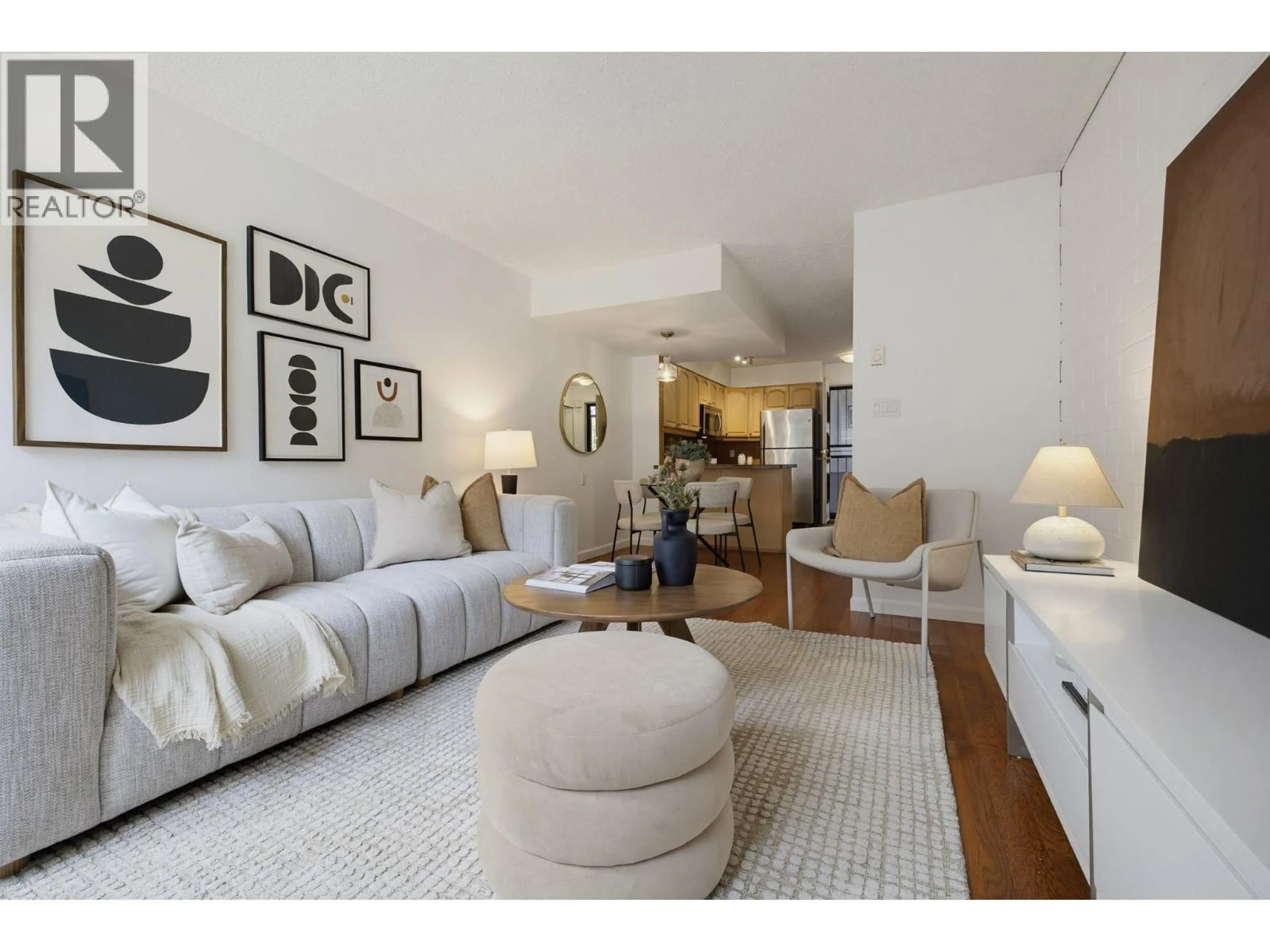 Living room with furniture, unknown for 14 - 719 31ST AVENUE, Vancouver British Columbia V5V2W9