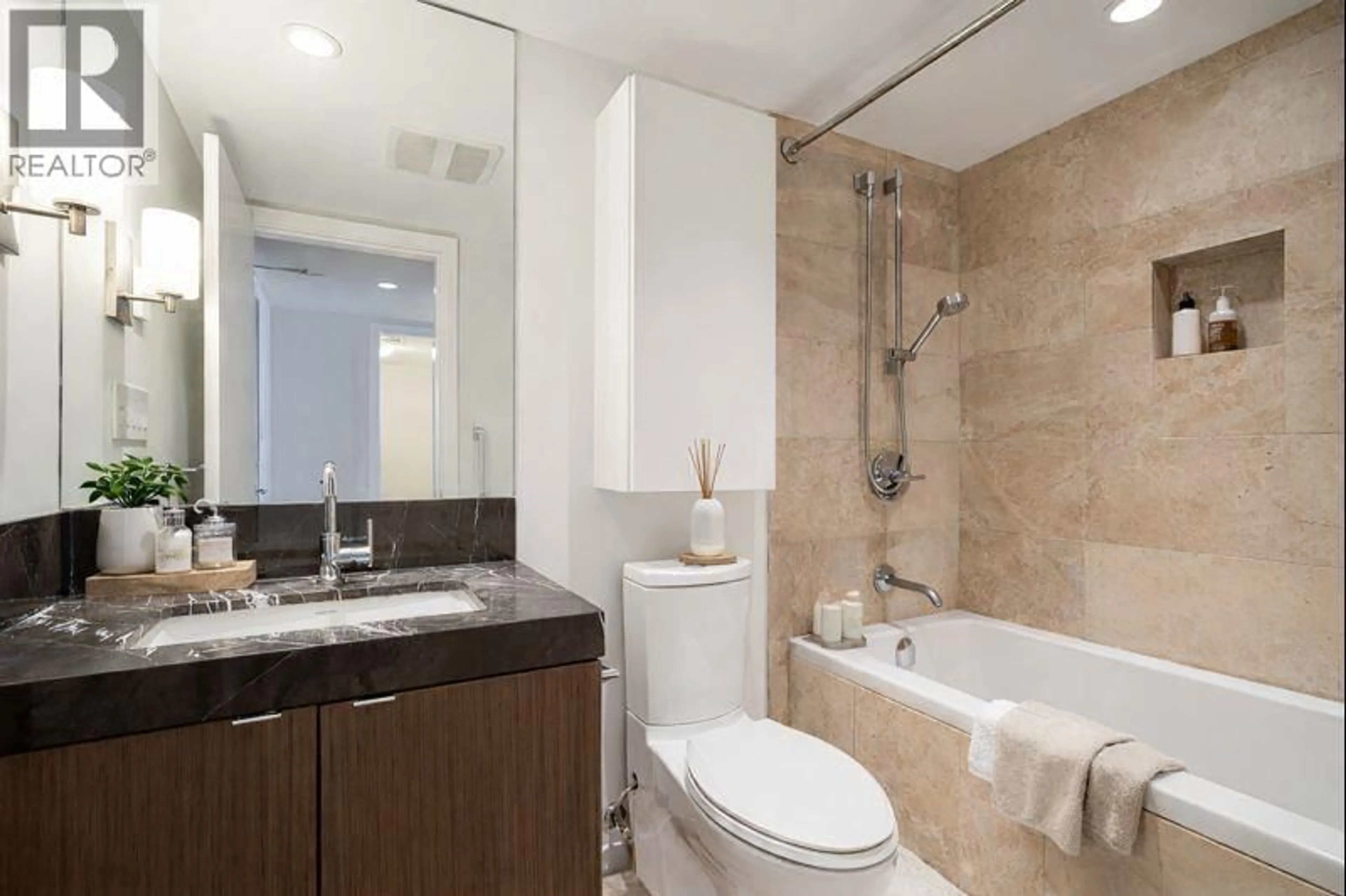 Standard bathroom, ceramic/tile floor for 306 - 125 14TH STREET, Vancouver British Columbia V7L0E6