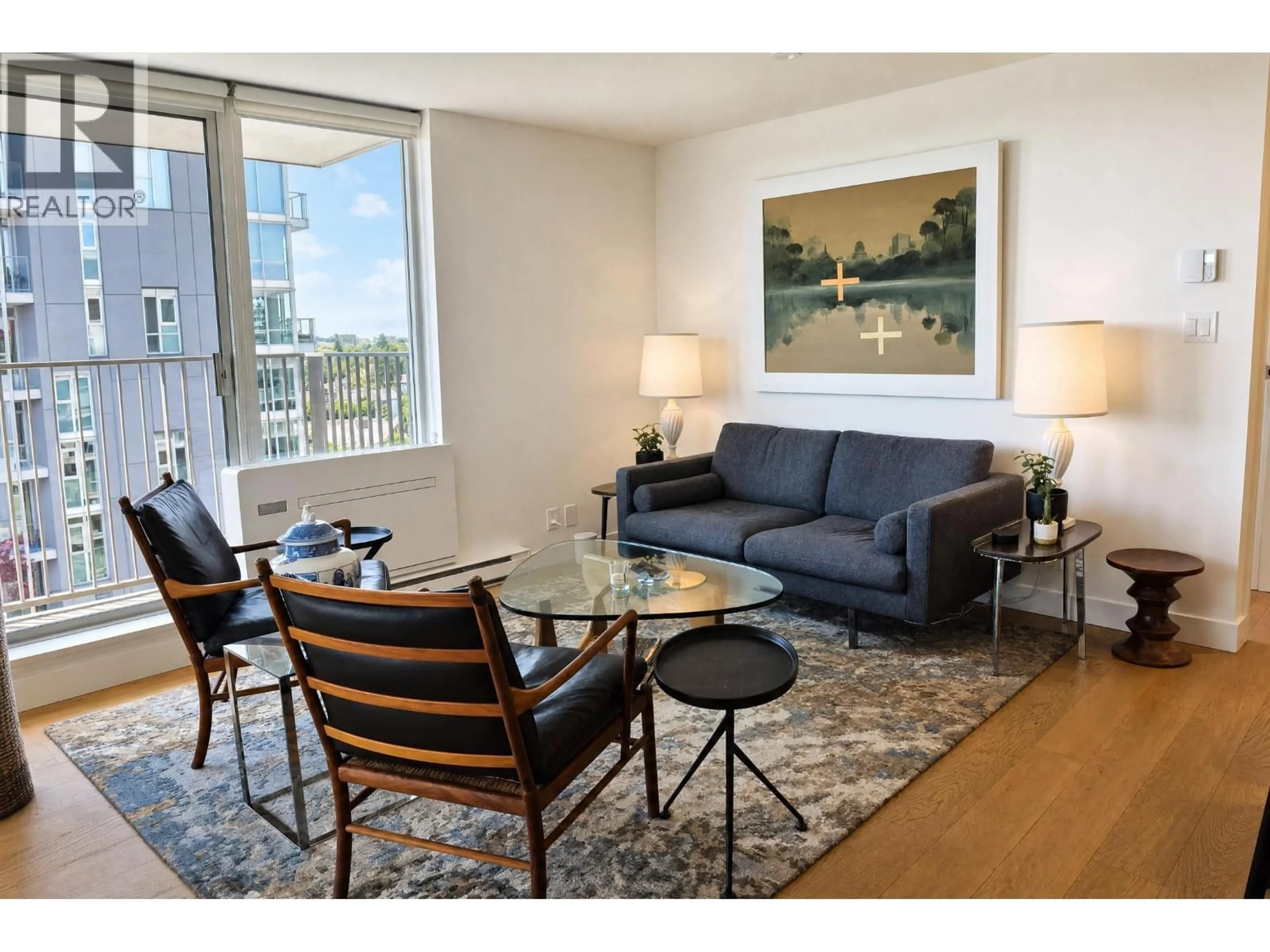 Living room with furniture, wood/laminate floor for 905 - 328 11TH AVENUE, Vancouver British Columbia V5T4W1