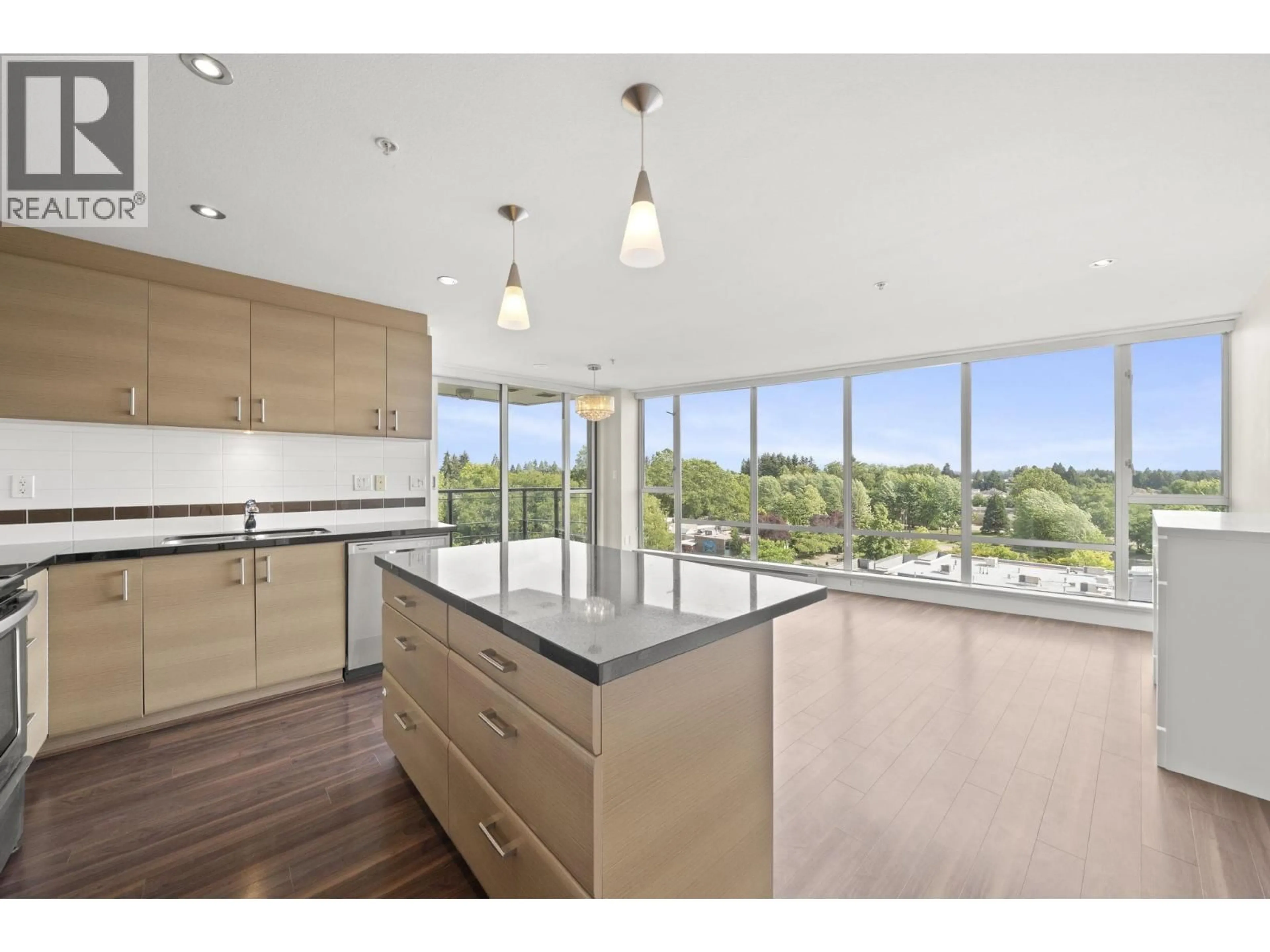 Open concept kitchen, unknown for 701 - 12079 HARRIS ROAD, Pitt Meadows British Columbia V3Y0C7