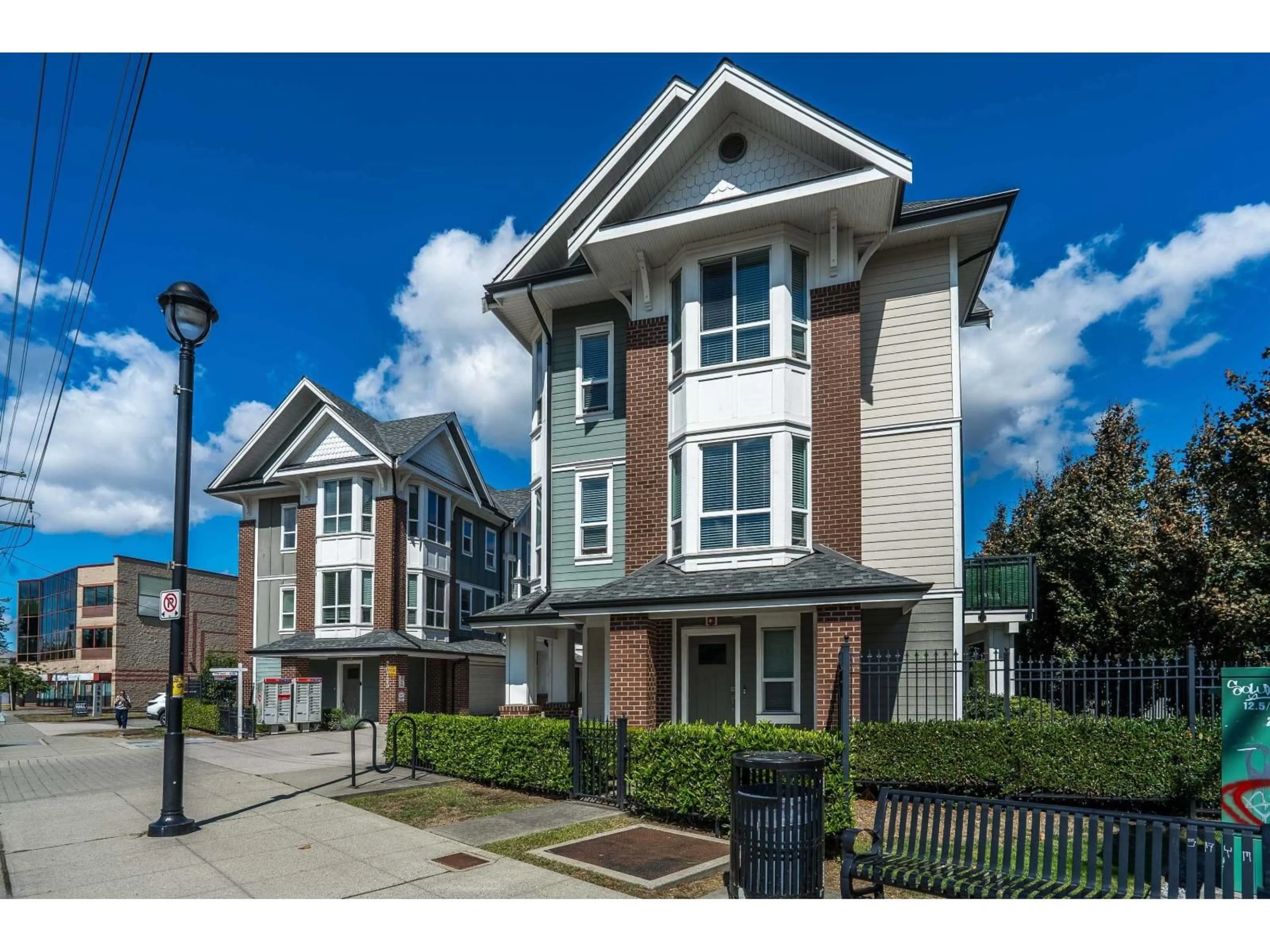 Home with brick exterior material, street for 1 - 20723 FRASER HIGHWAY, Langley British Columbia V3A0K2