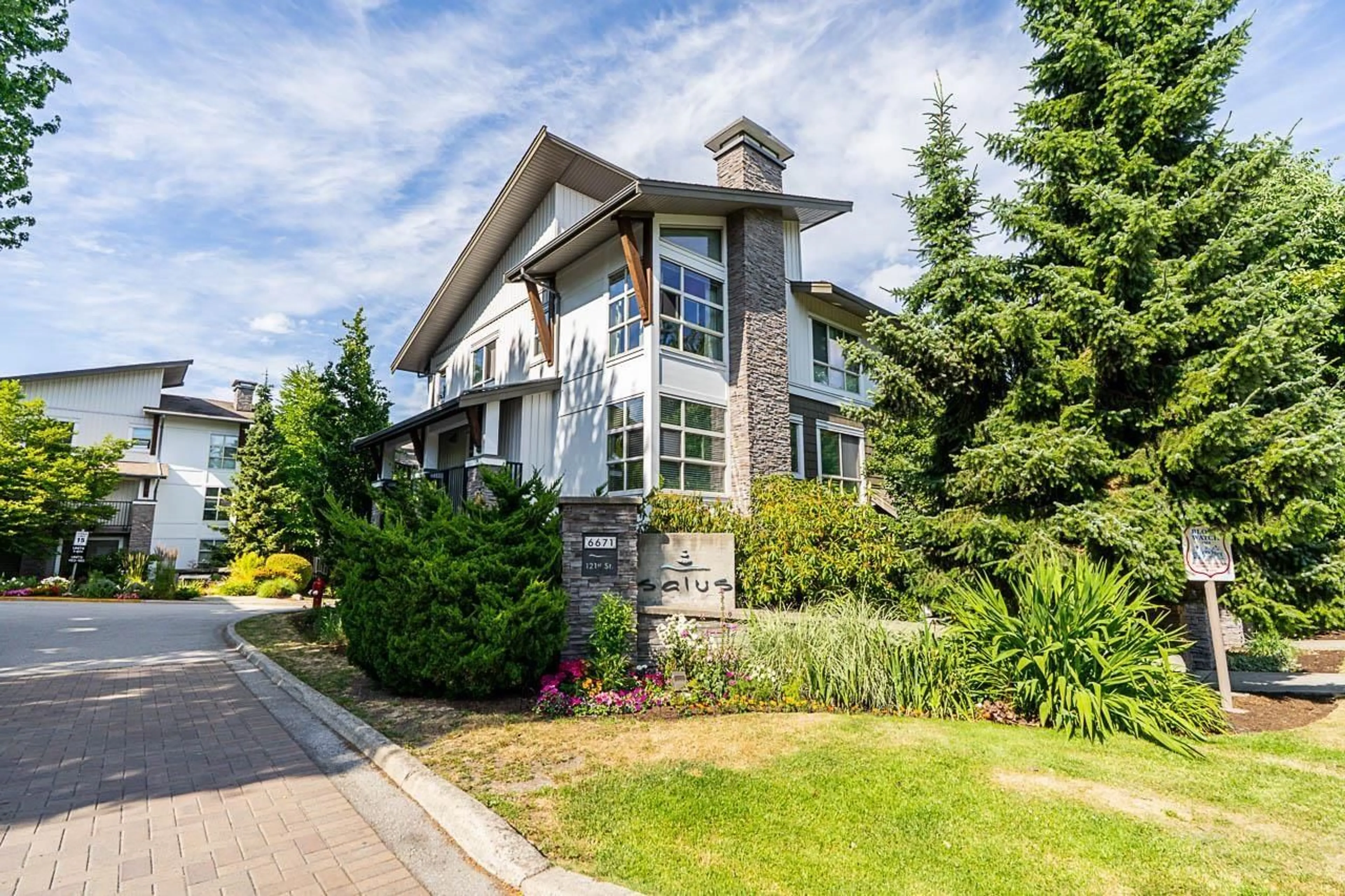 Home with brick exterior material, street for 1 - 6671 121 STREET, Surrey British Columbia V3W1T9