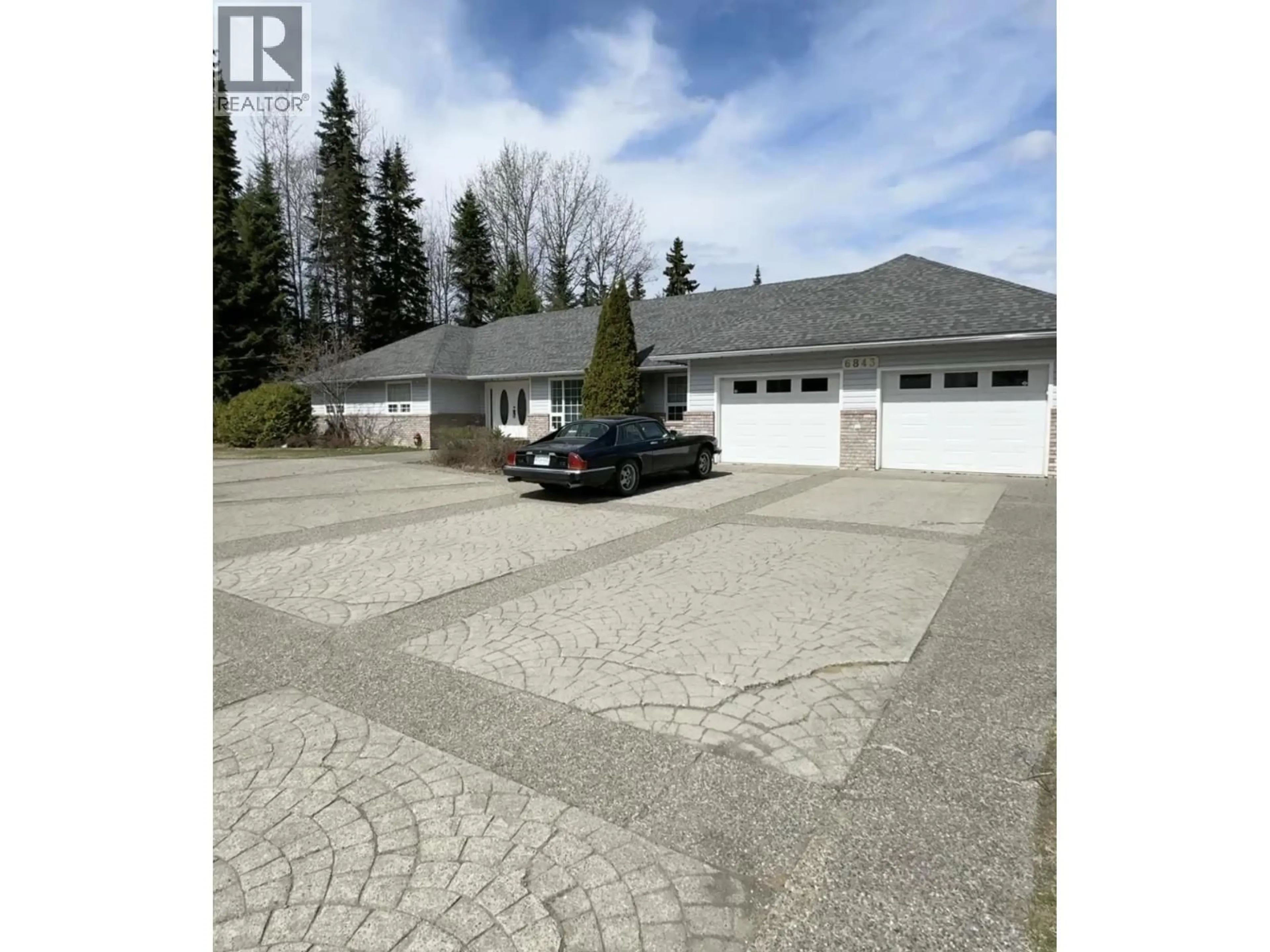 A pic from outside/outdoor area/front of a property/back of a property/a pic from drone, street for 6843 VALLEYVIEW DRIVE, Prince George British Columbia V2K4C6