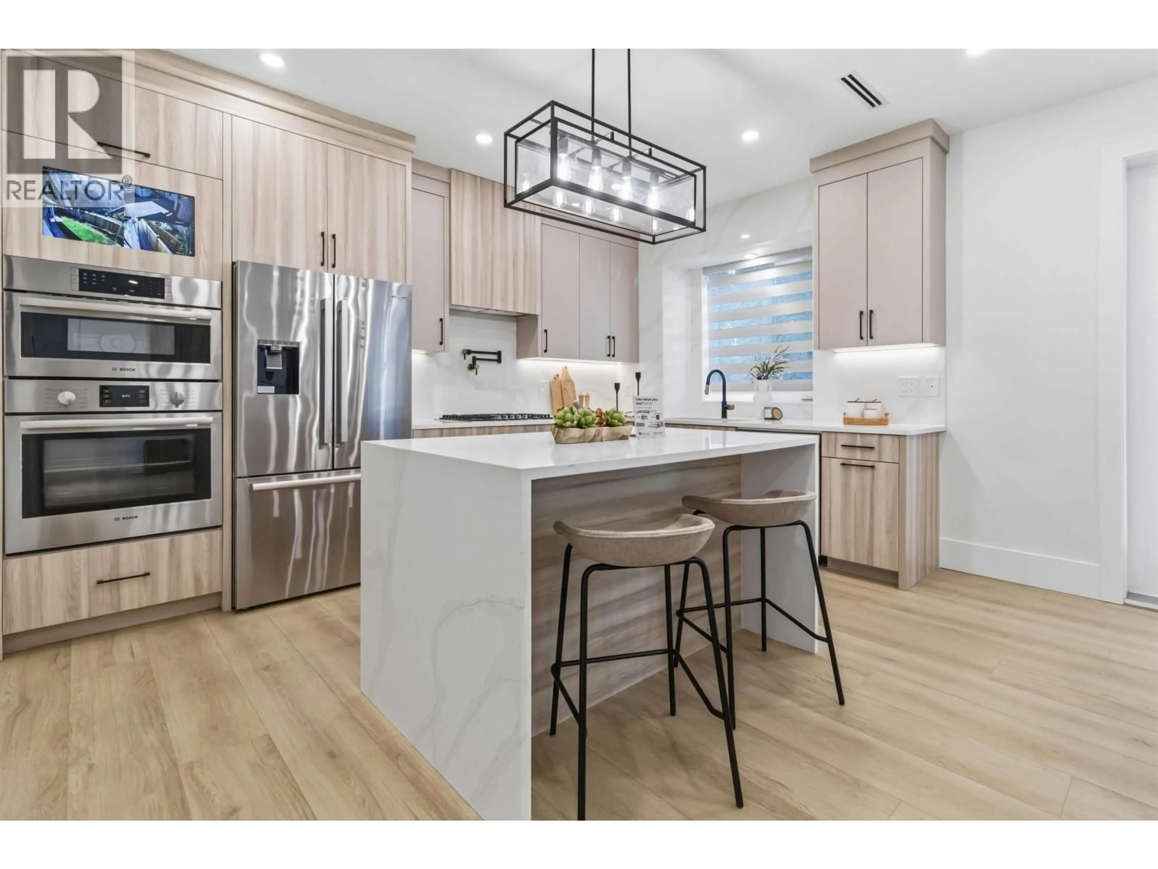 Contemporary kitchen, unknown for 2 - 3871 SPRINGFIELD DRIVE, Richmond British Columbia V7E1Z3