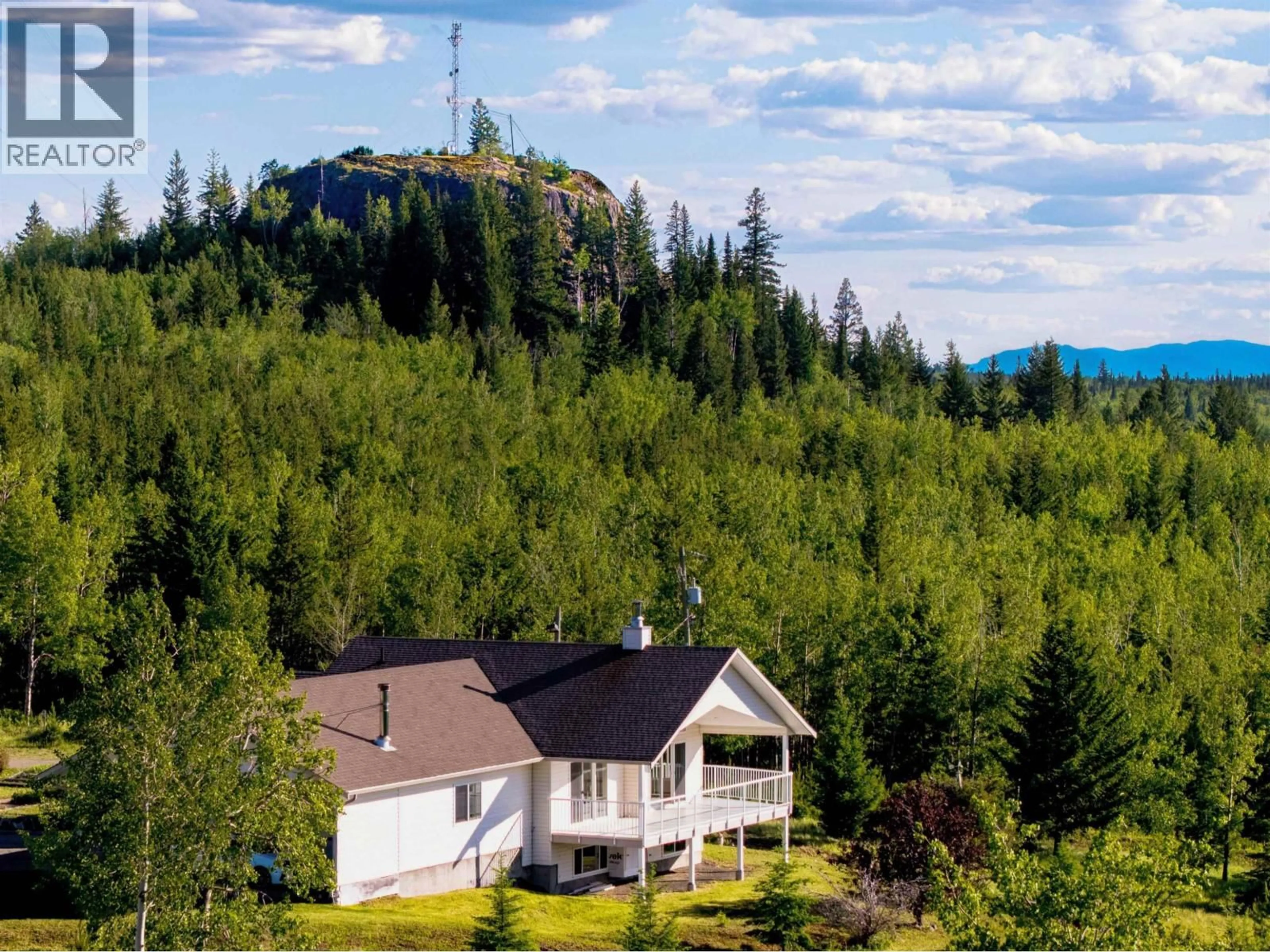 A pic from outside/outdoor area/front of a property/back of a property/a pic from drone, mountain view for 6088 BUTTE ROAD, Lone Butte British Columbia V0K1X0
