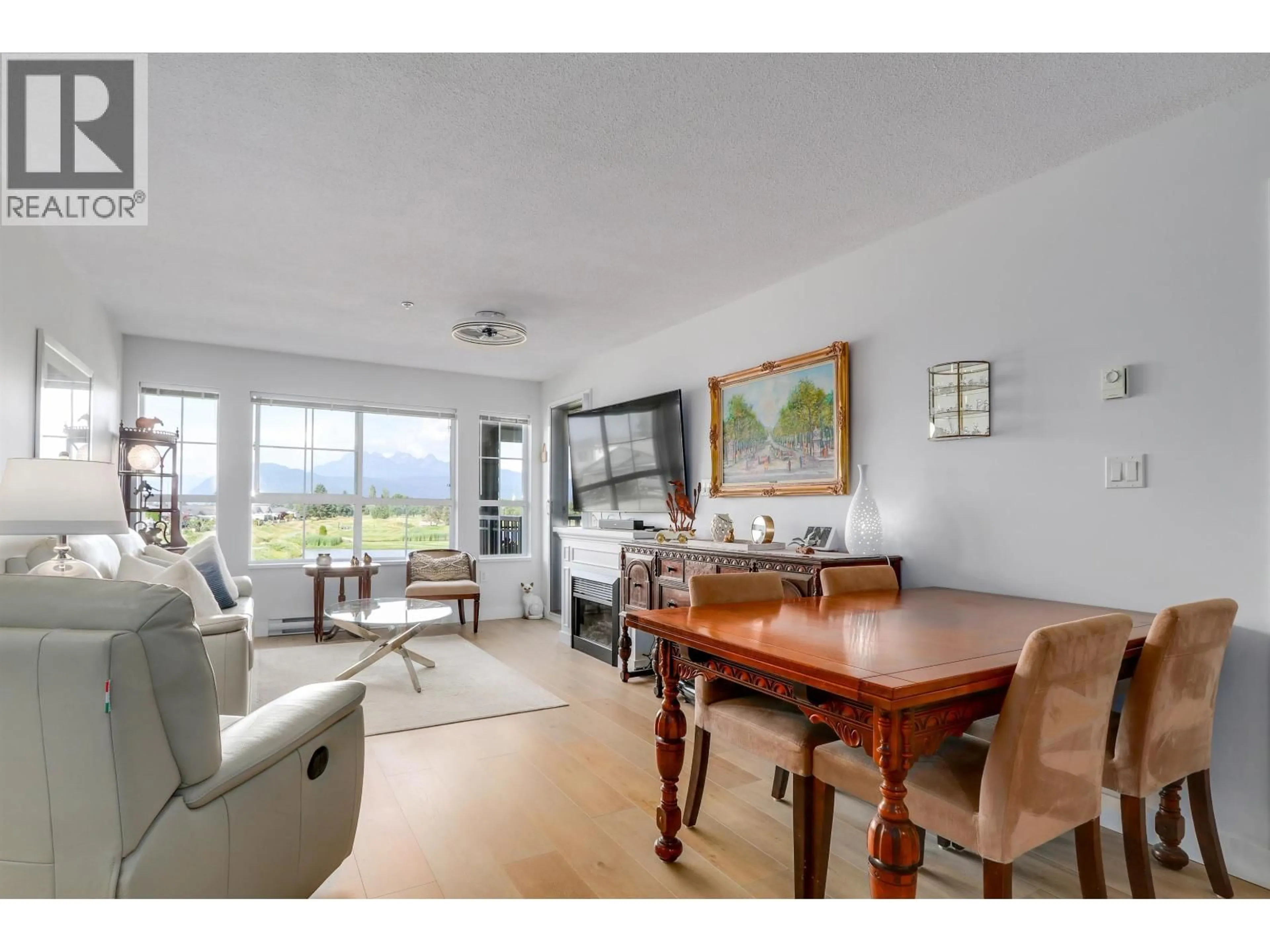 Unknown for 224 - 19673 MEADOW GARDENS WAY, Pitt Meadows British Columbia V3Y0A1