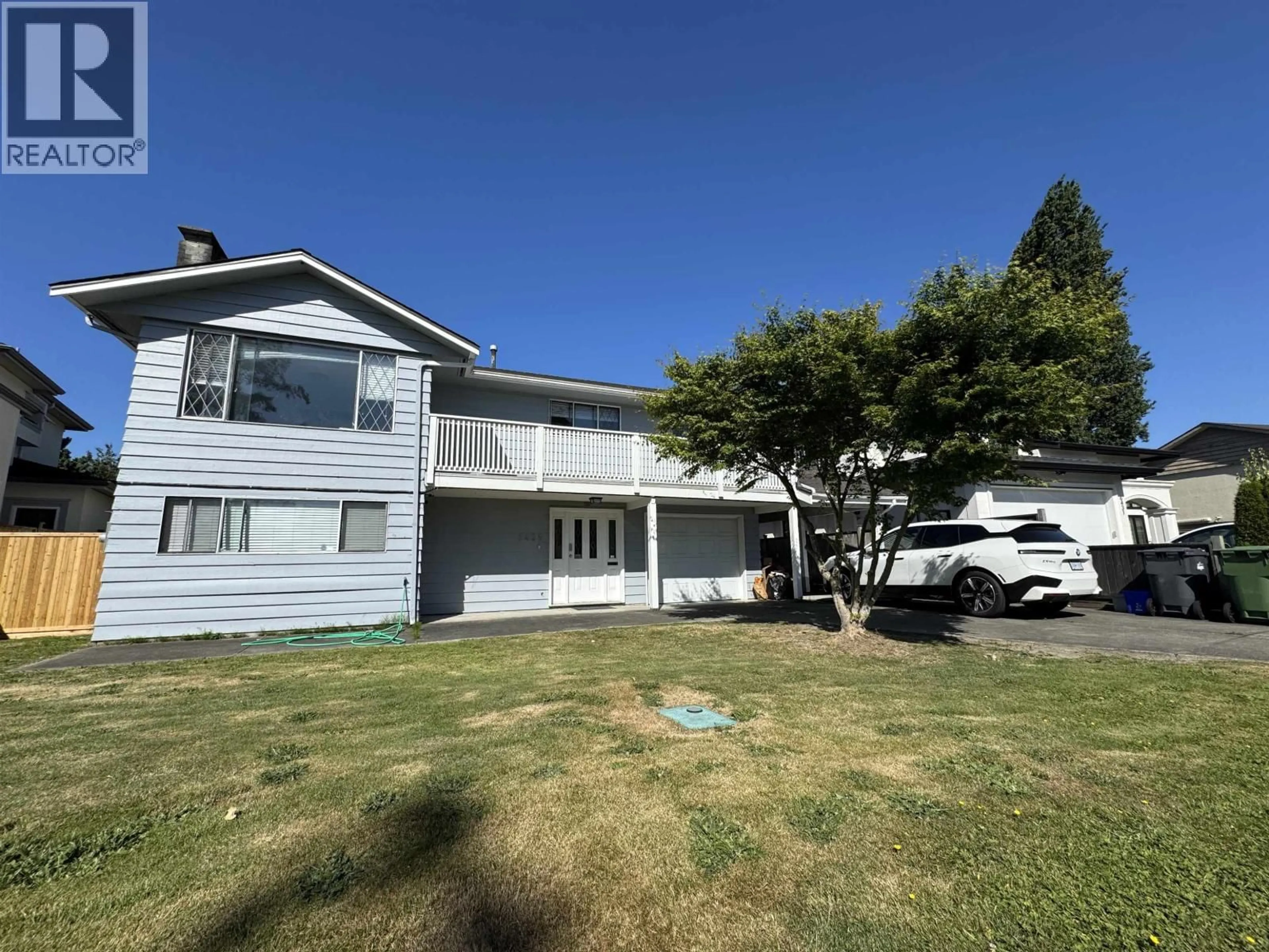 A pic from outside/outdoor area/front of a property/back of a property/a pic from drone, unknown for 6439 AZURE ROAD, Richmond British Columbia V7C2R8