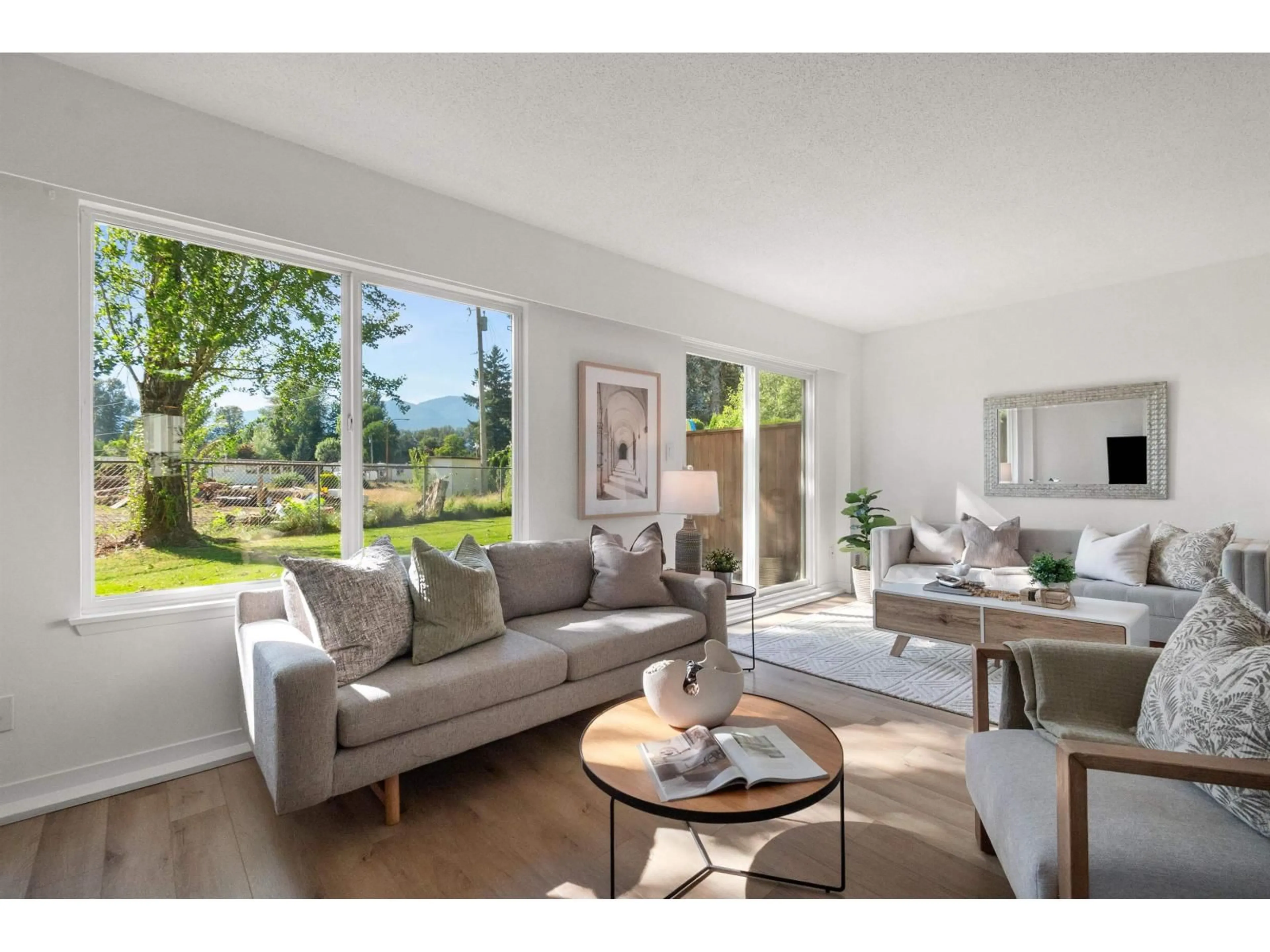 Living room with furniture, unknown for 59 - 45185 WOLFE ROAD, Chilliwack British Columbia V2P1V5