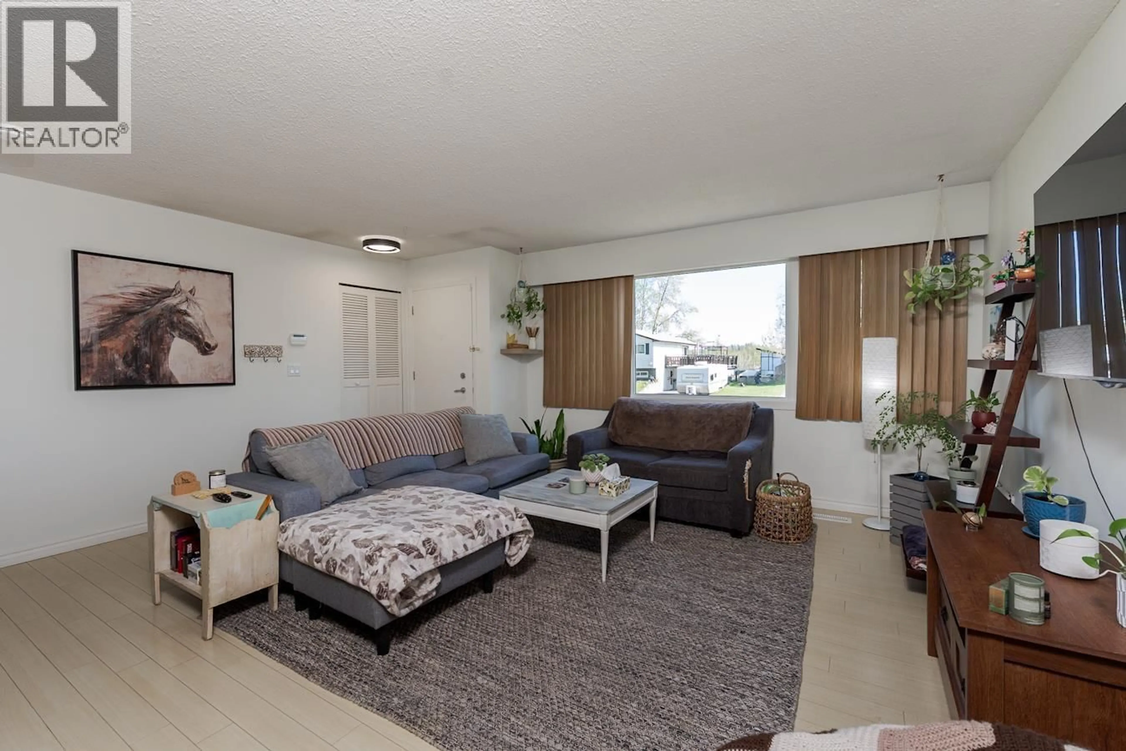 Living room with furniture, unknown for 1567 PEARSON AVENUE, Prince George British Columbia V2L4K7