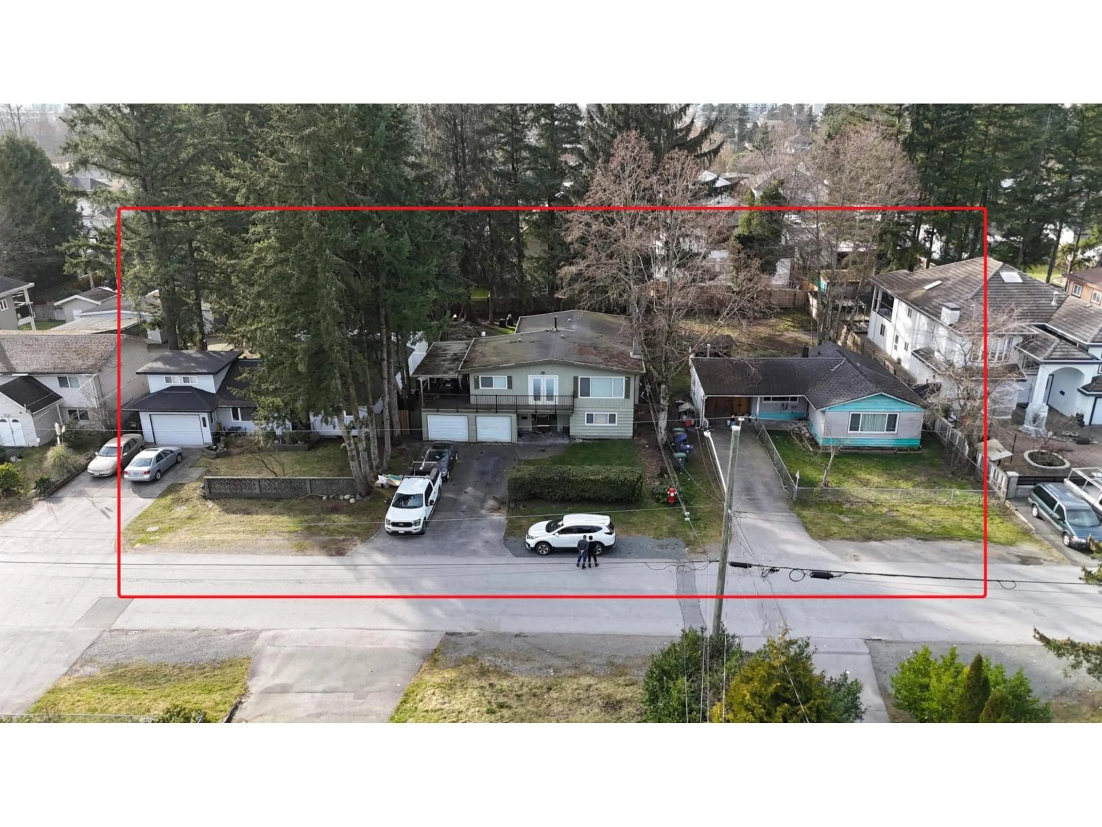 A pic from outside/outdoor area/front of a property/back of a property/a pic from drone, street for 10669 142 STREET, Surrey British Columbia V3T4S6