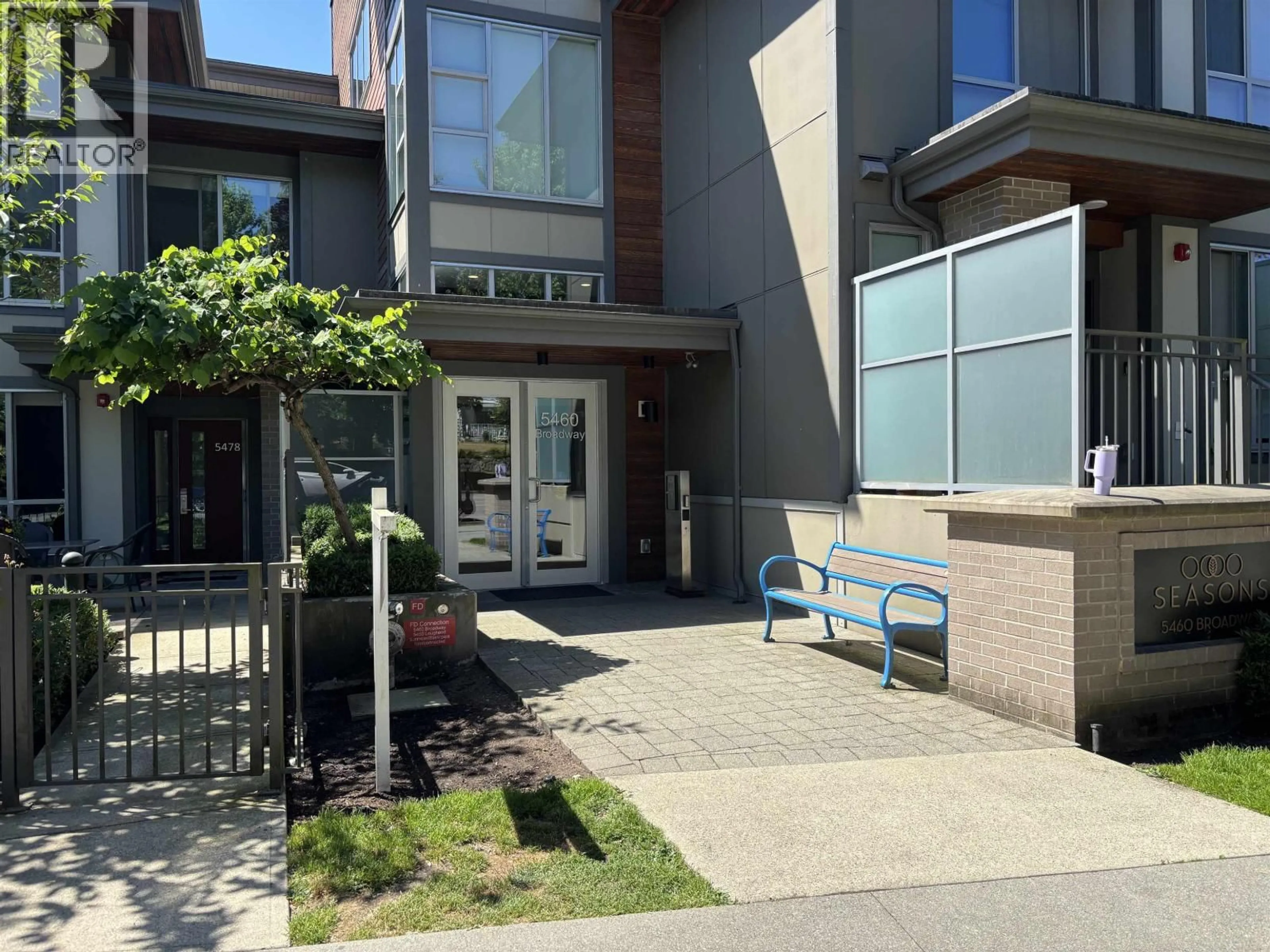 Unknown for 319 - 5460 BROADWAY, Burnaby British Columbia V5B0B4