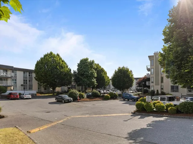 319 - 32850 GEORGE FERGUSON WAY, Abbotsford 2