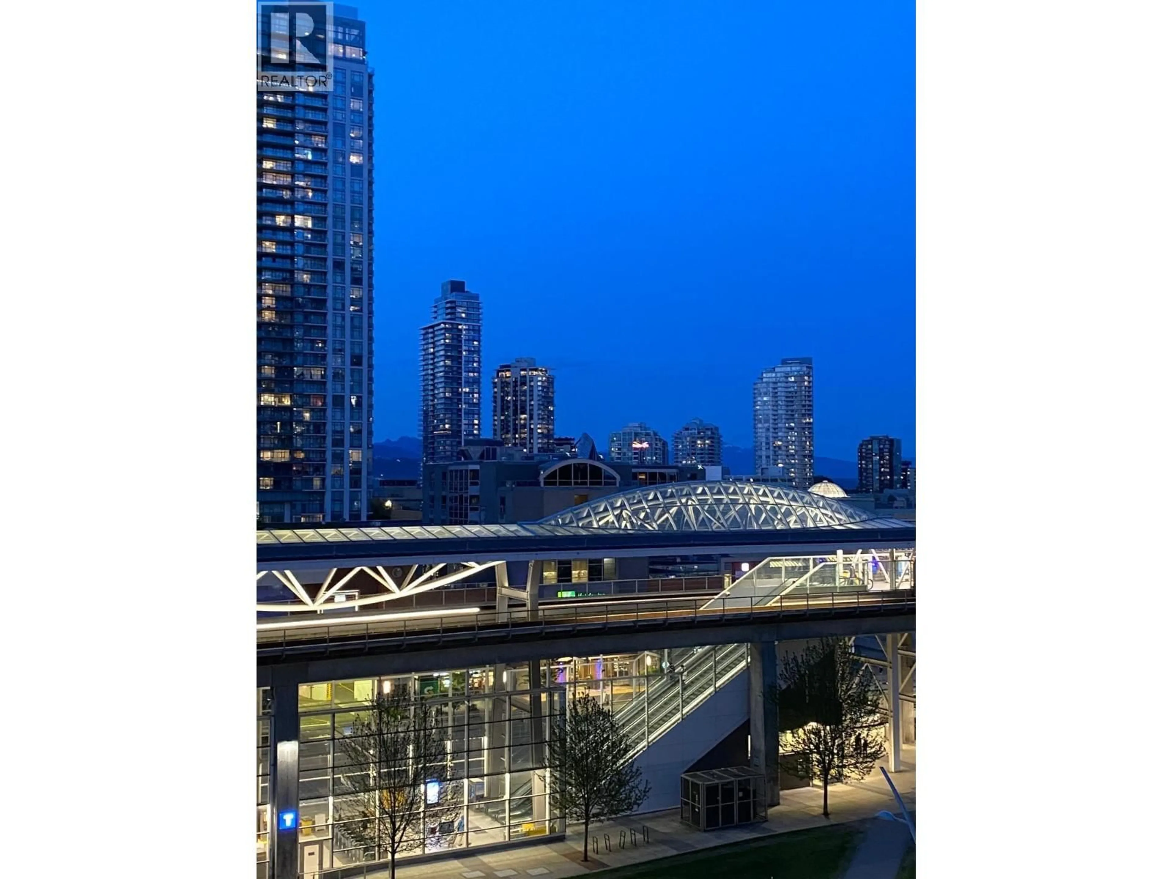 Unknown for 703 - 6333 SILVER AVENUE, Burnaby British Columbia V5H0C3